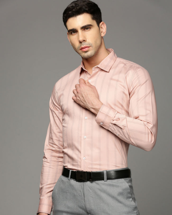 Men Pink Cotton Blend Slim Shirt