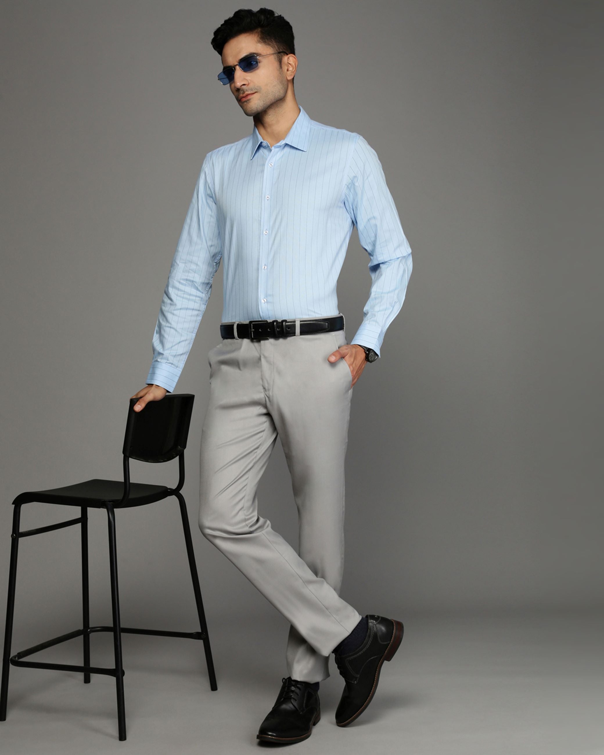 Men Blue Cotton Blend Slim Shirt