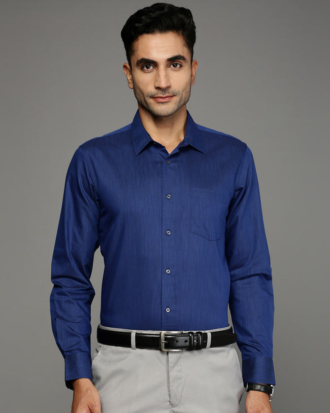 Men Blue Cotton Blend Slim Shirt