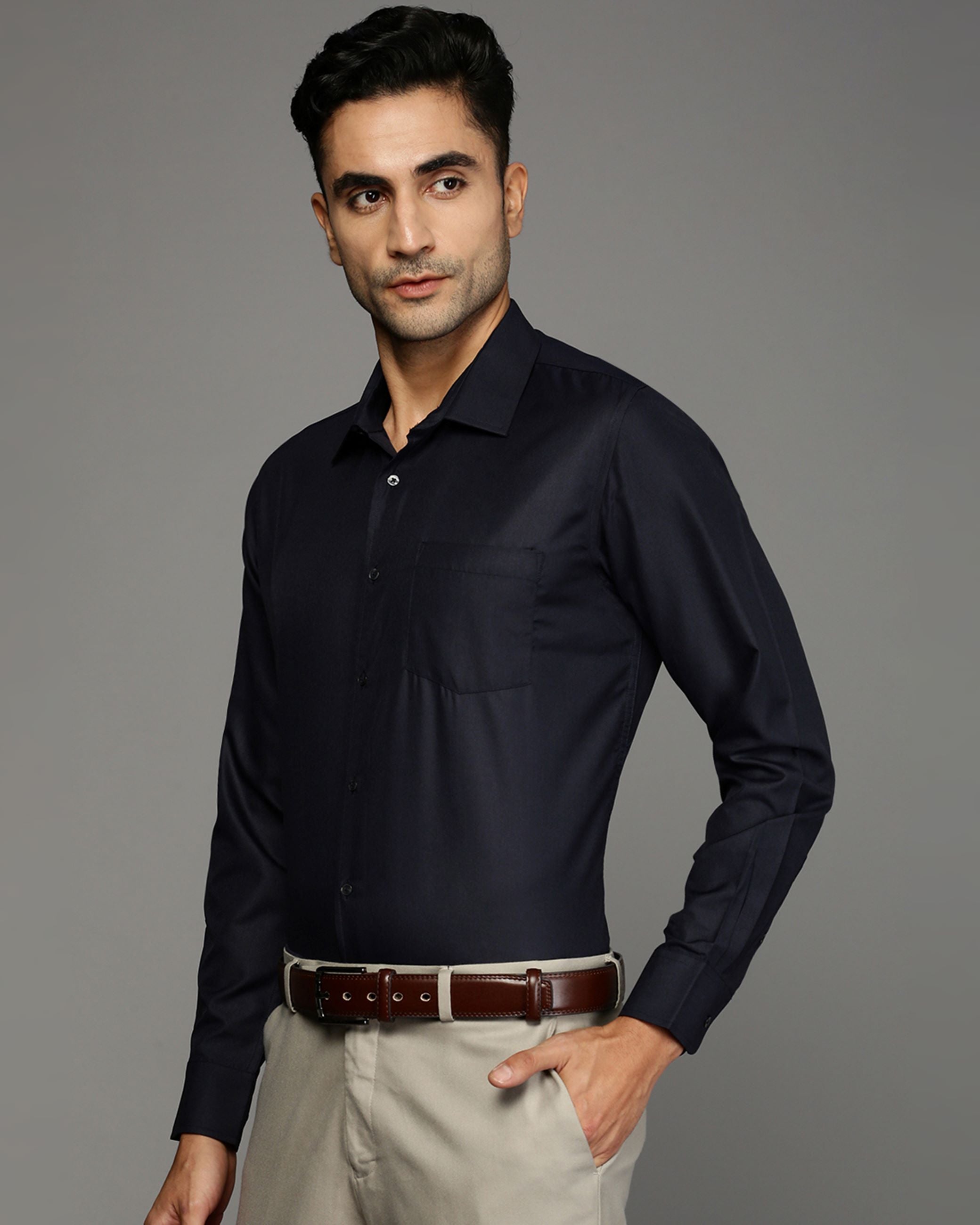 Men Blue Cotton Blend Slim Shirt