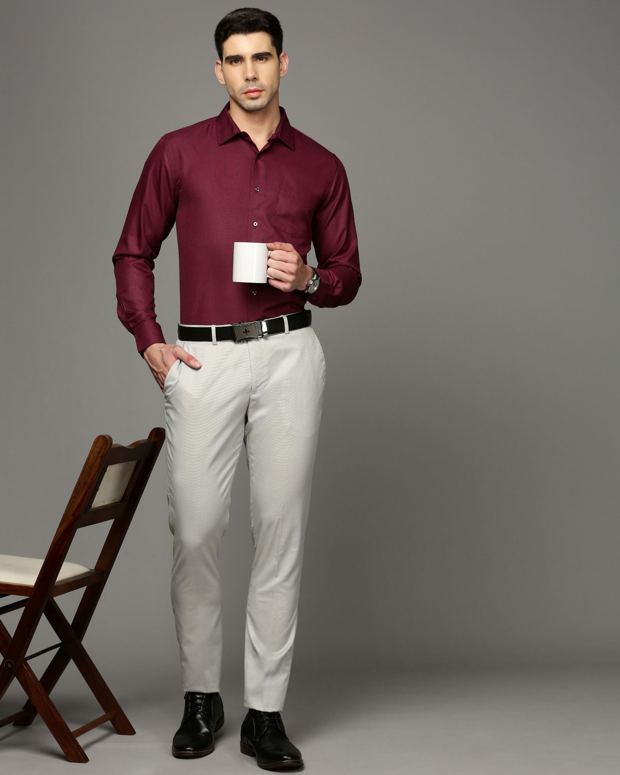 Men Magenta Cotton Blend Slim Shirt