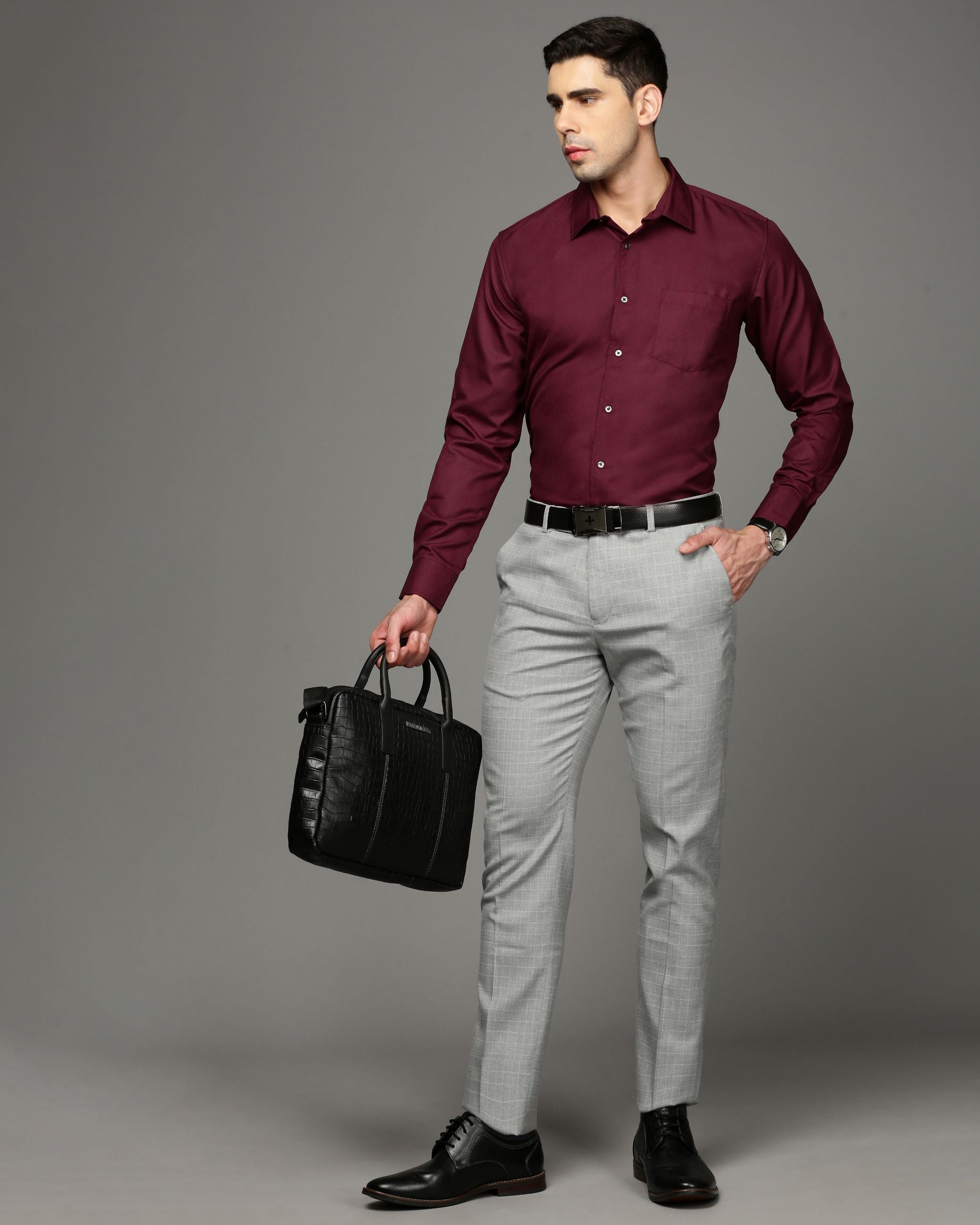 Men Purple Cotton Blend Slim Shirt