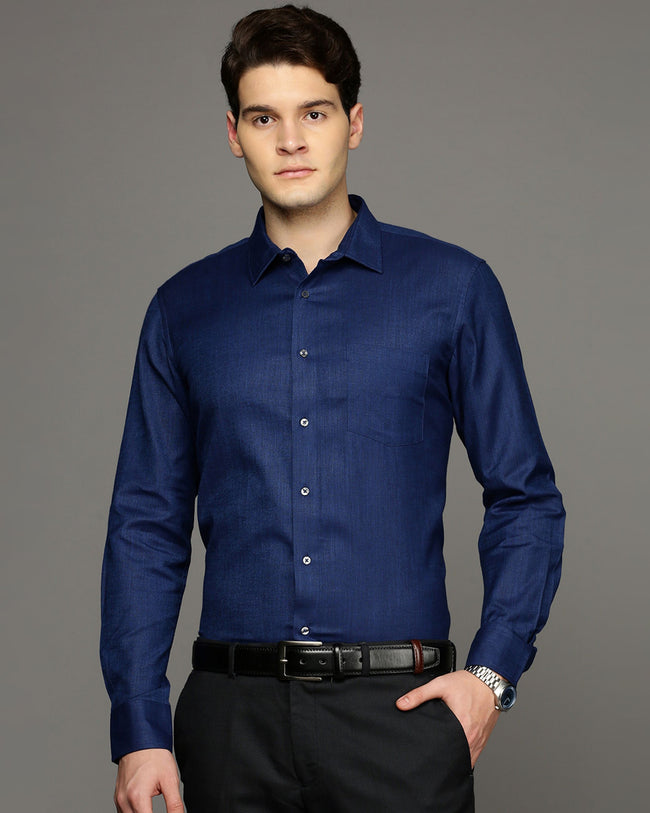 Men Navy Blue Cotton Blend Slim Shirt