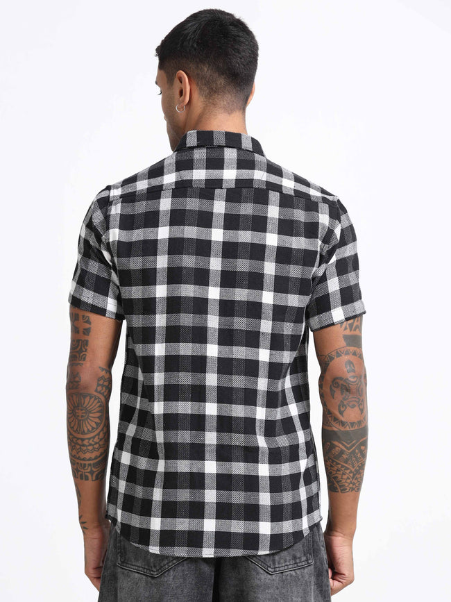 Men Checkered Half Sleeve Casual Shirt