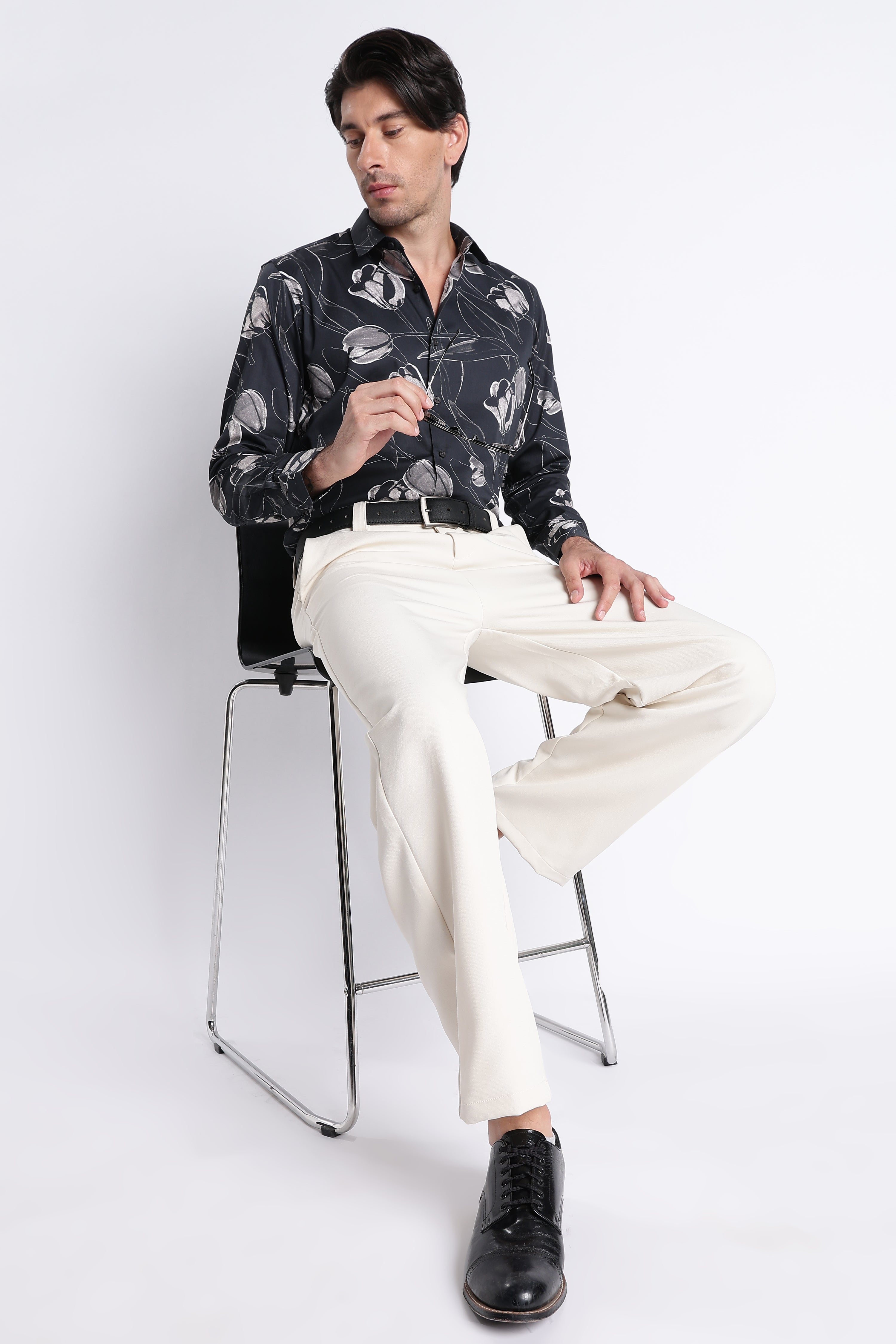 Men Refined Floral Digital Print Shirt