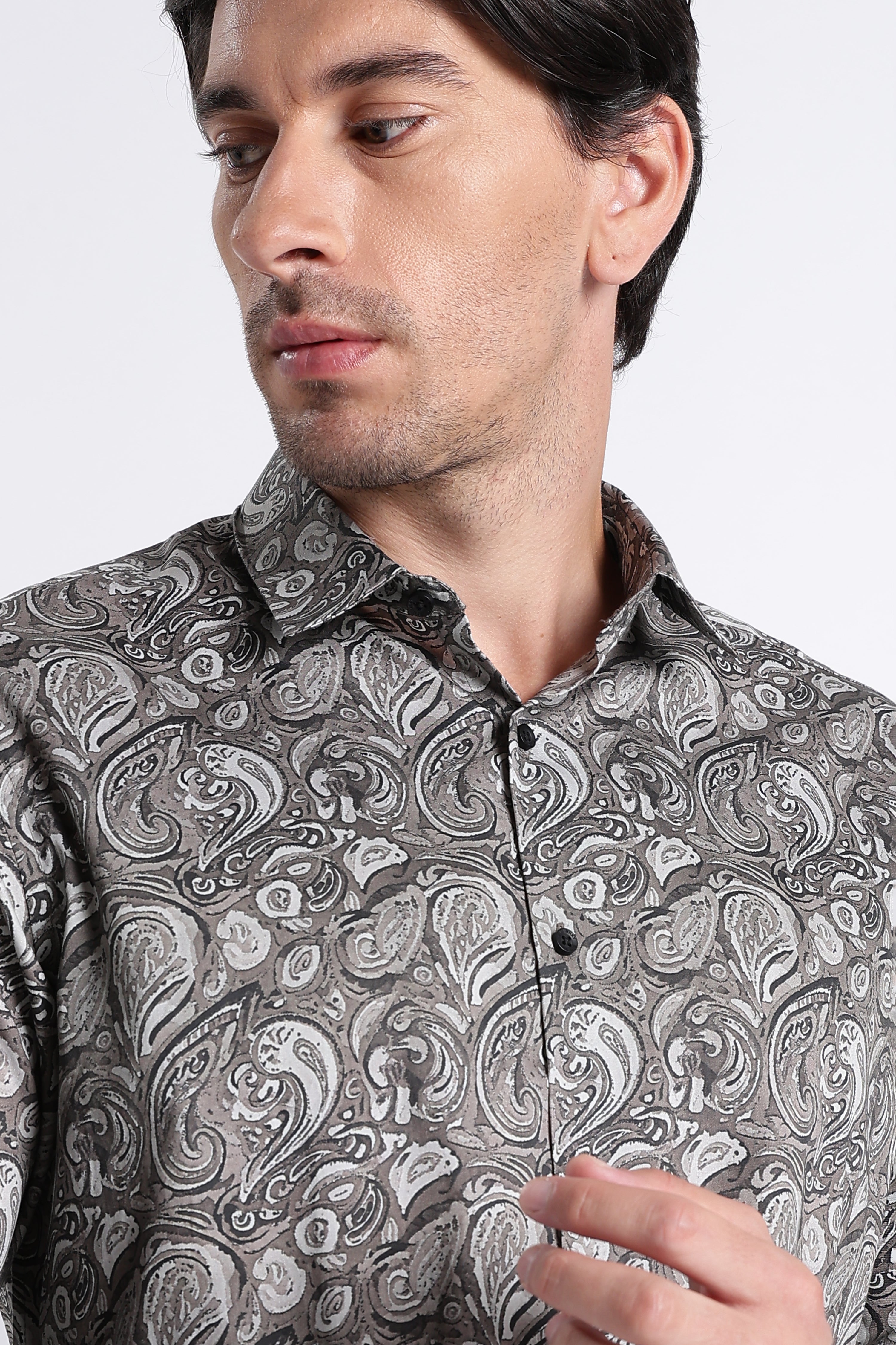 Men Refined Floral Digital Print Shirt