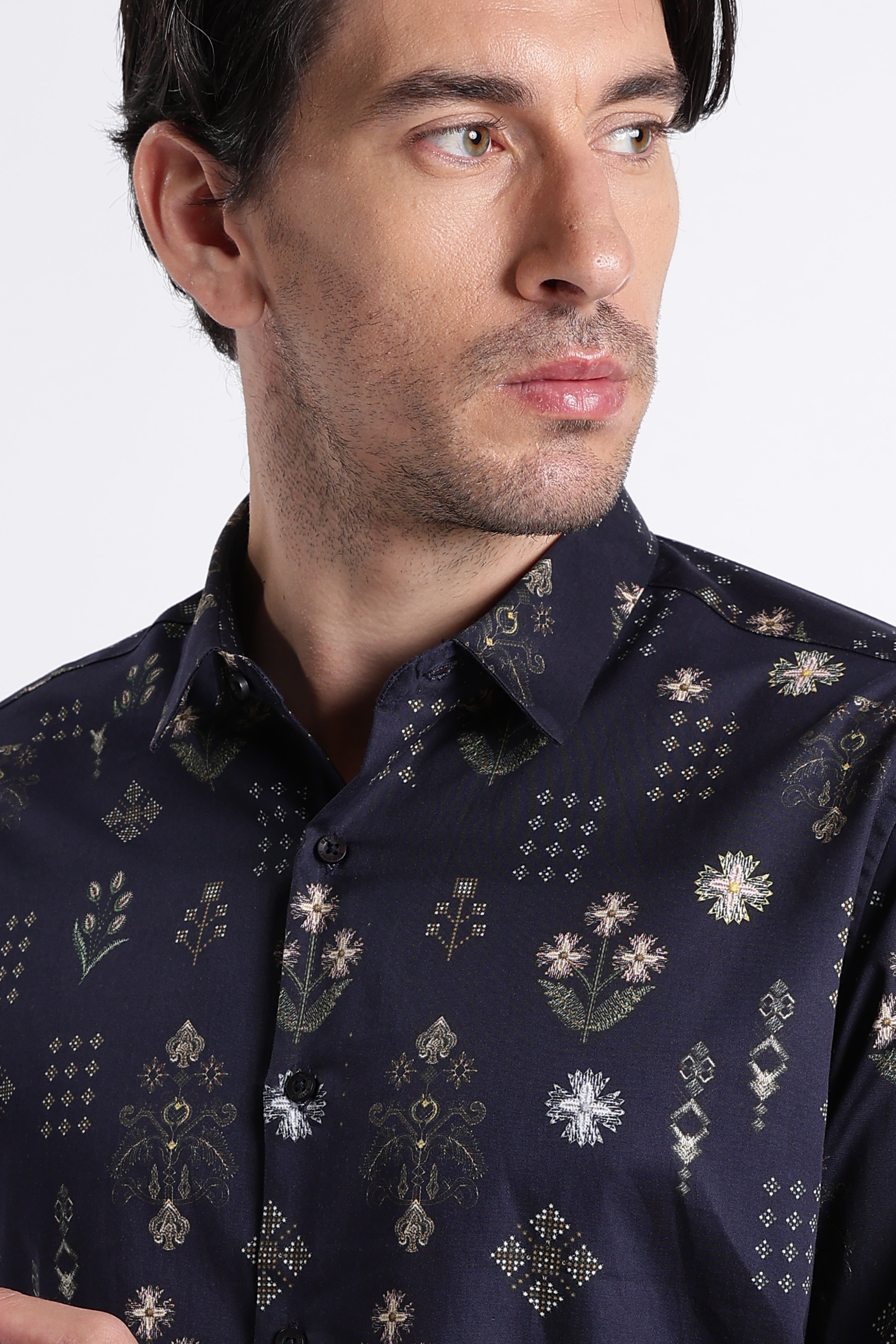 Men Refined Floral Digital Print Shirt