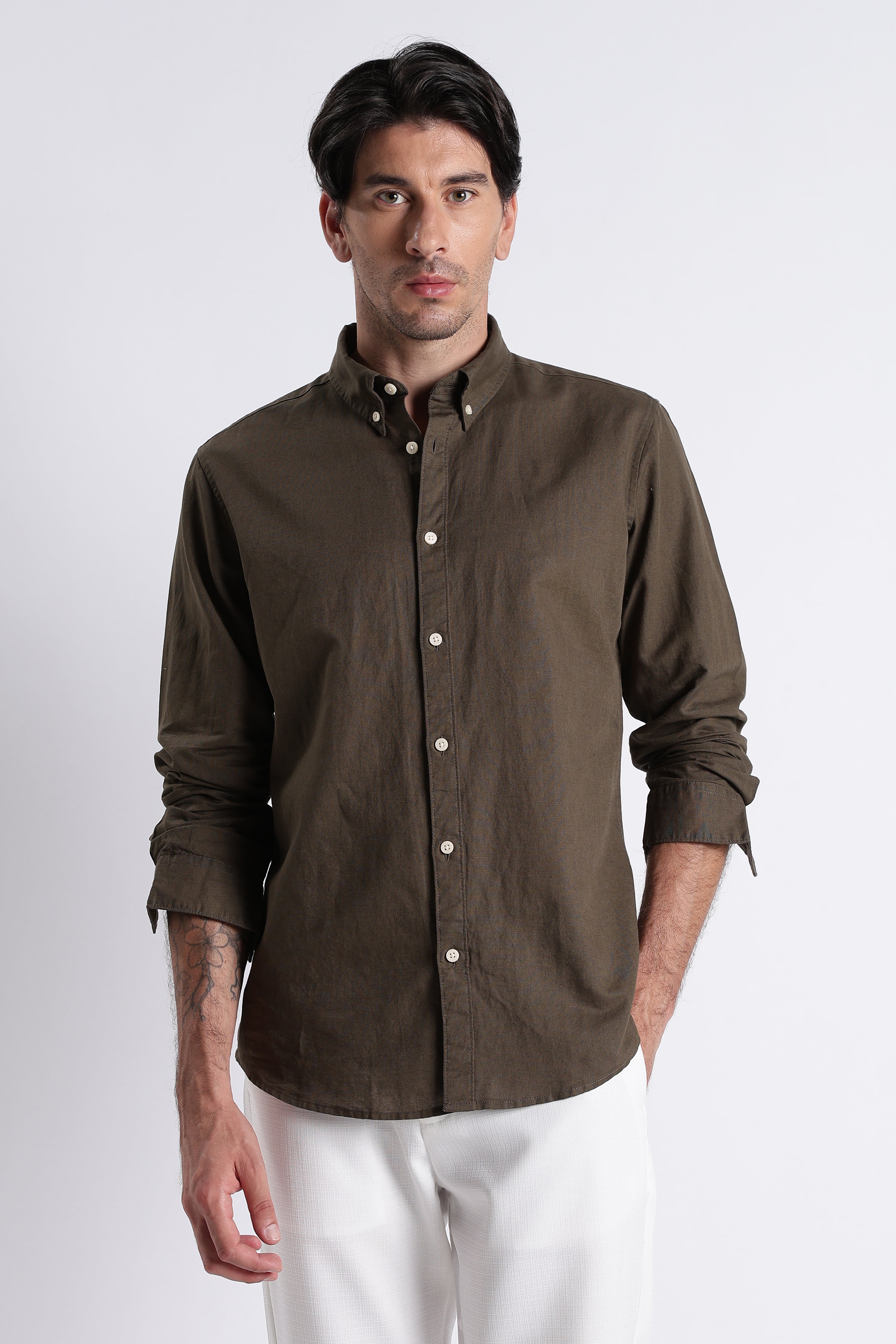 Men Premium Cotton Linen Slim Fit Solid Shirt