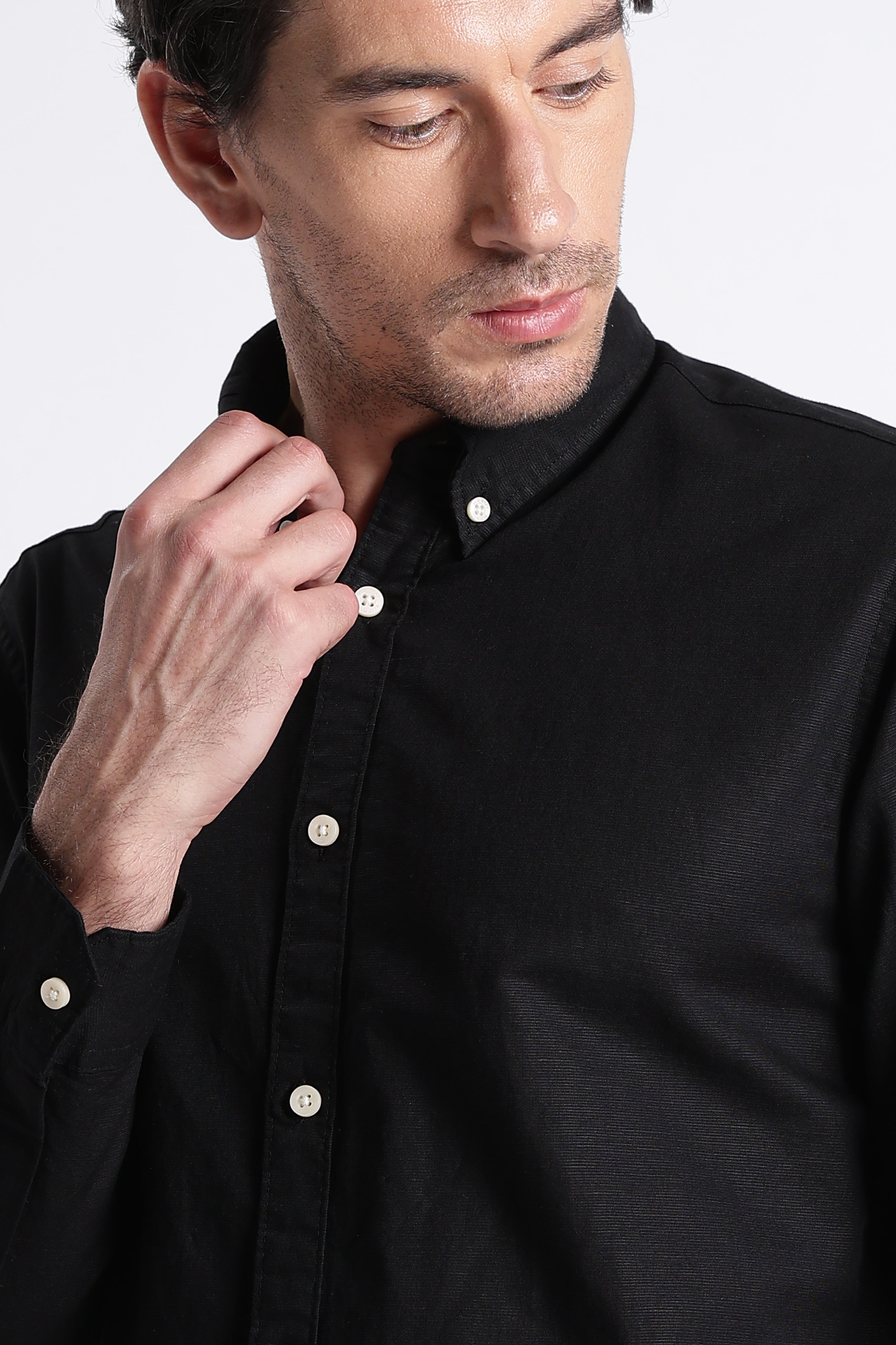 Men Premium Cotton Linen Slim Fit Solid Shirt