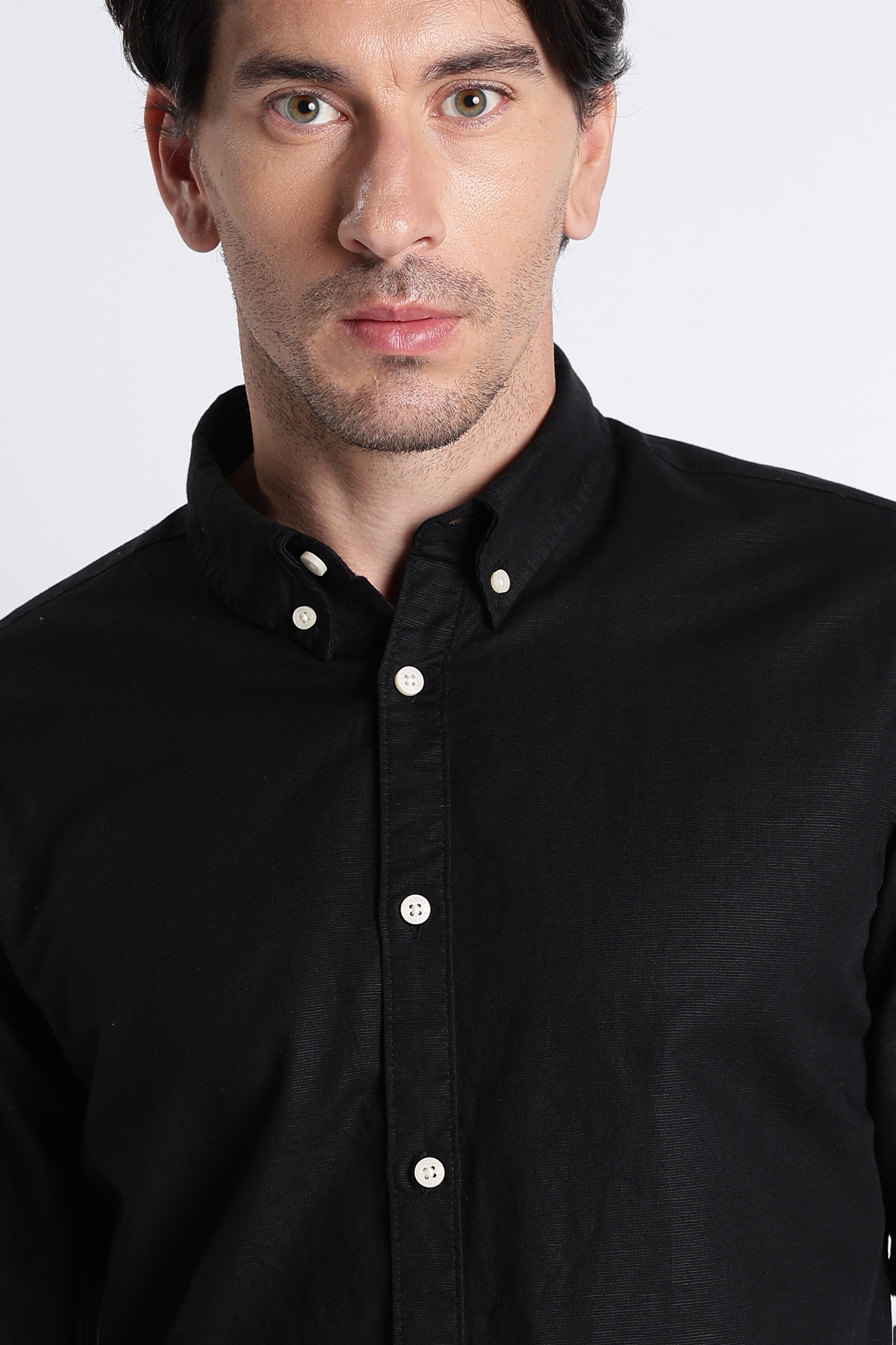 Men Premium Cotton Linen Slim Fit Solid Shirt