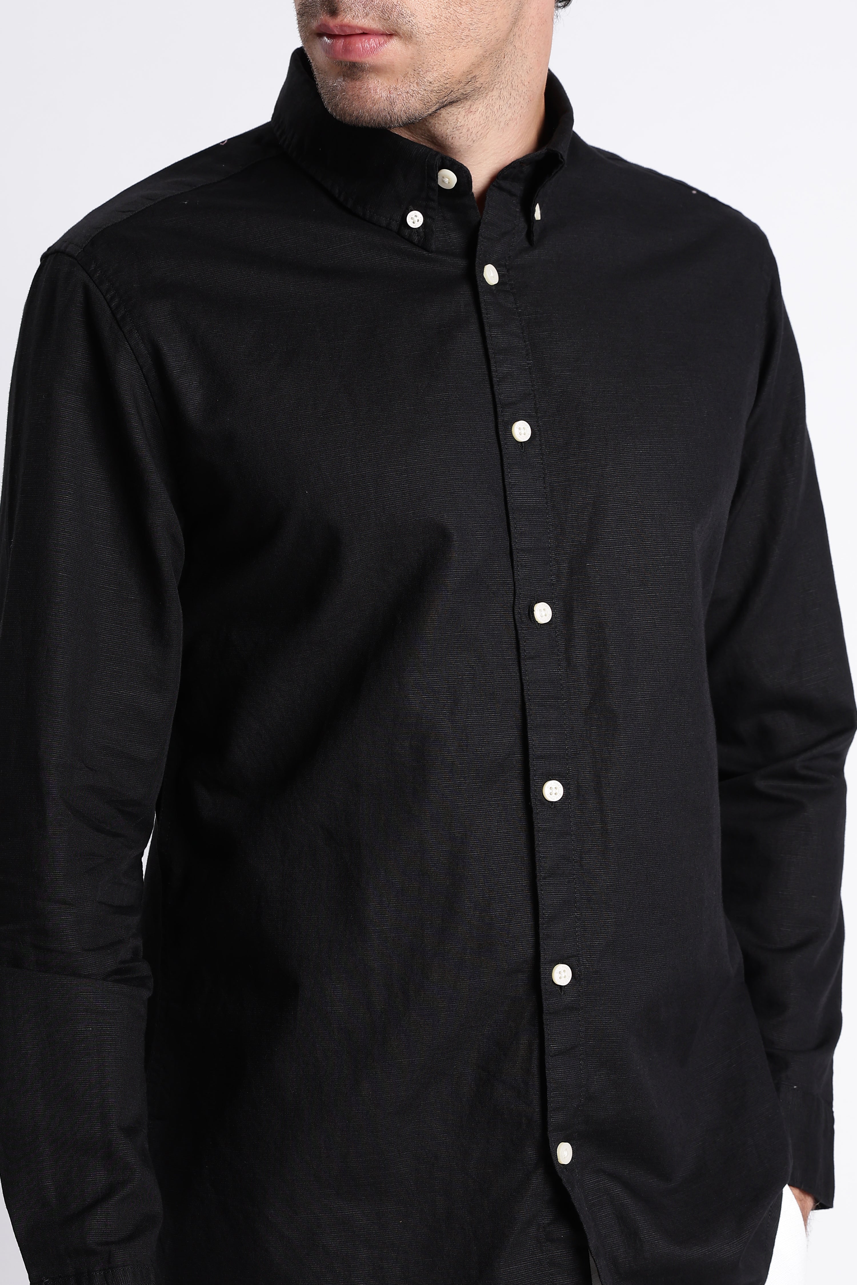 Men Premium Cotton Linen Slim Fit Solid Shirt