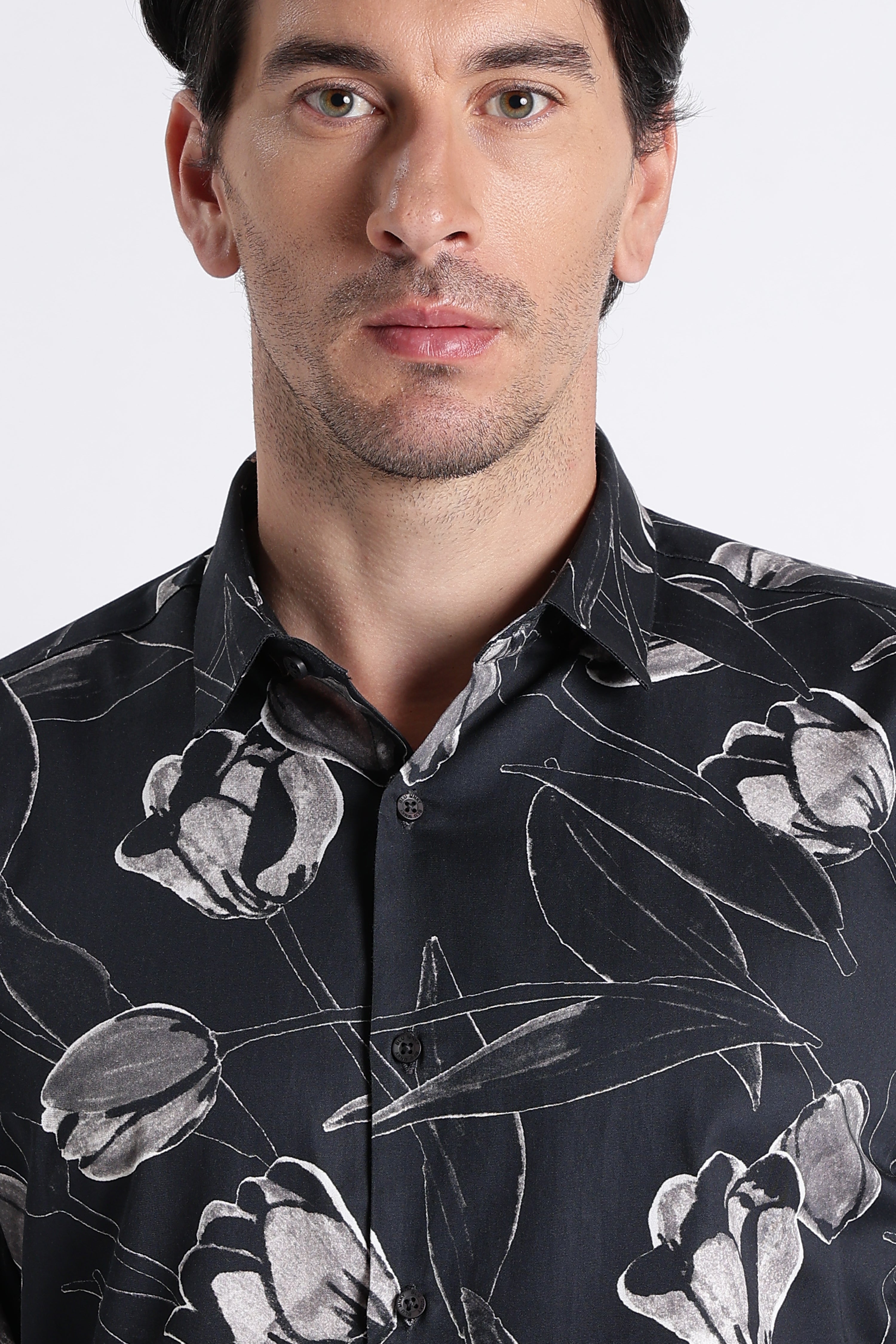 Men Refined Floral Digital Print Shirt