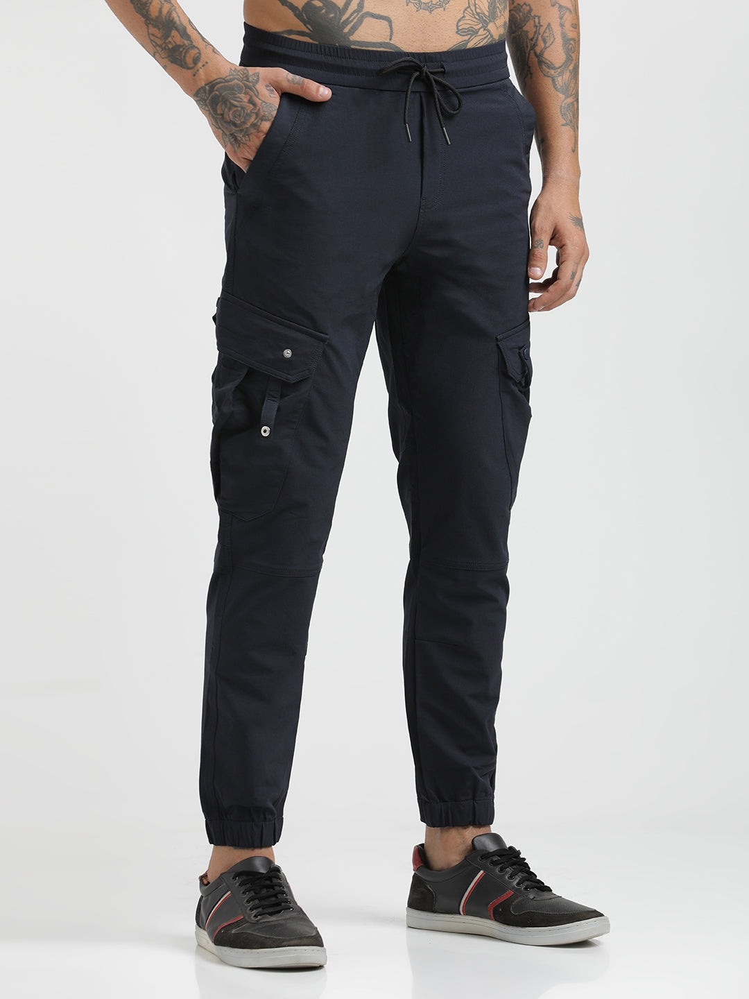 Men Utility Trousers with Elastic Edges