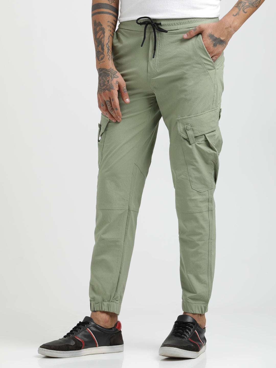 Men Utility Trousers with Elastic Edges
