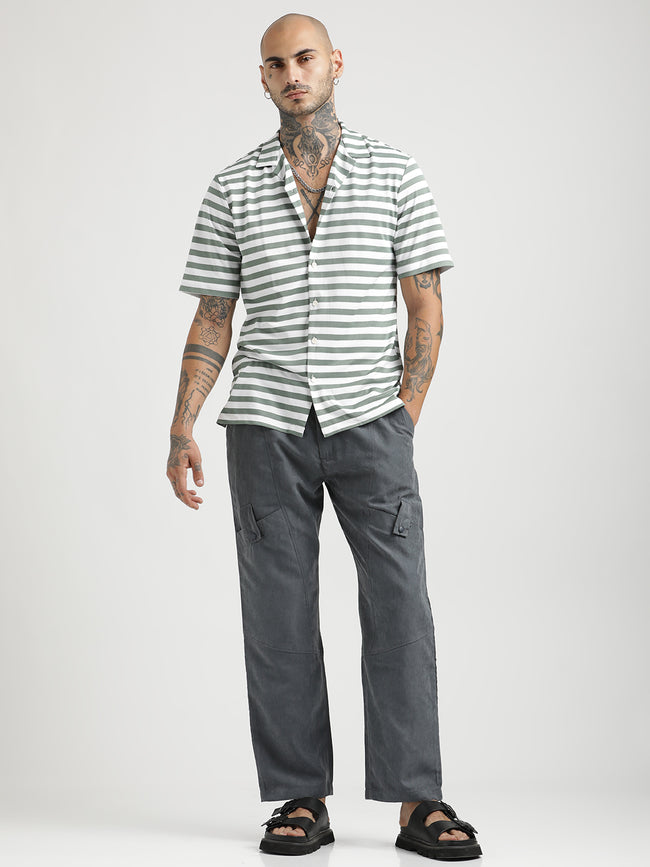 Men Relaxed Knit Shirt