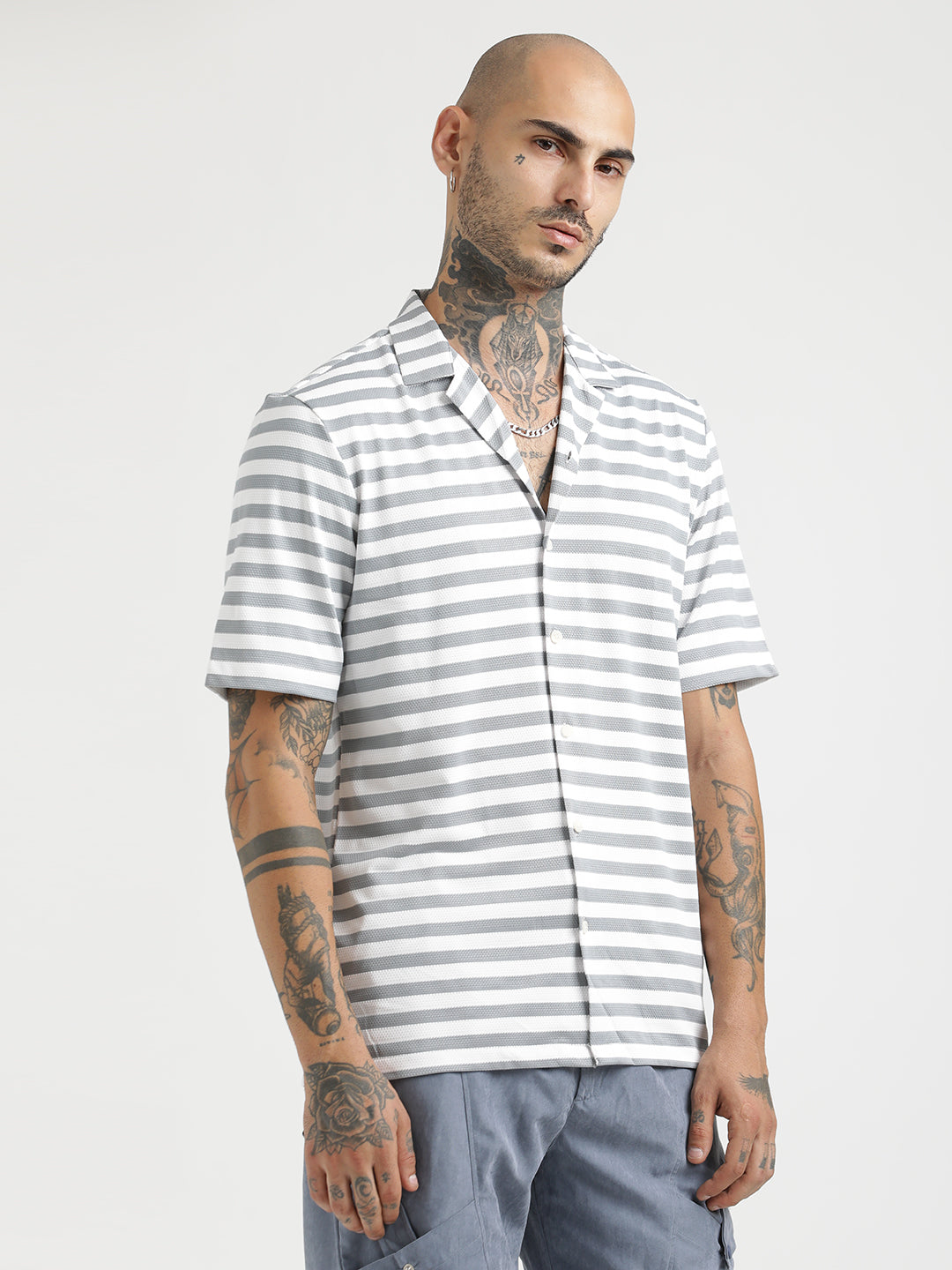 Men Relaxed Knit Shirt