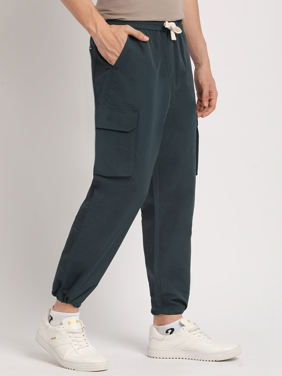 Men Blue Solid Relaxed Fit Cargo