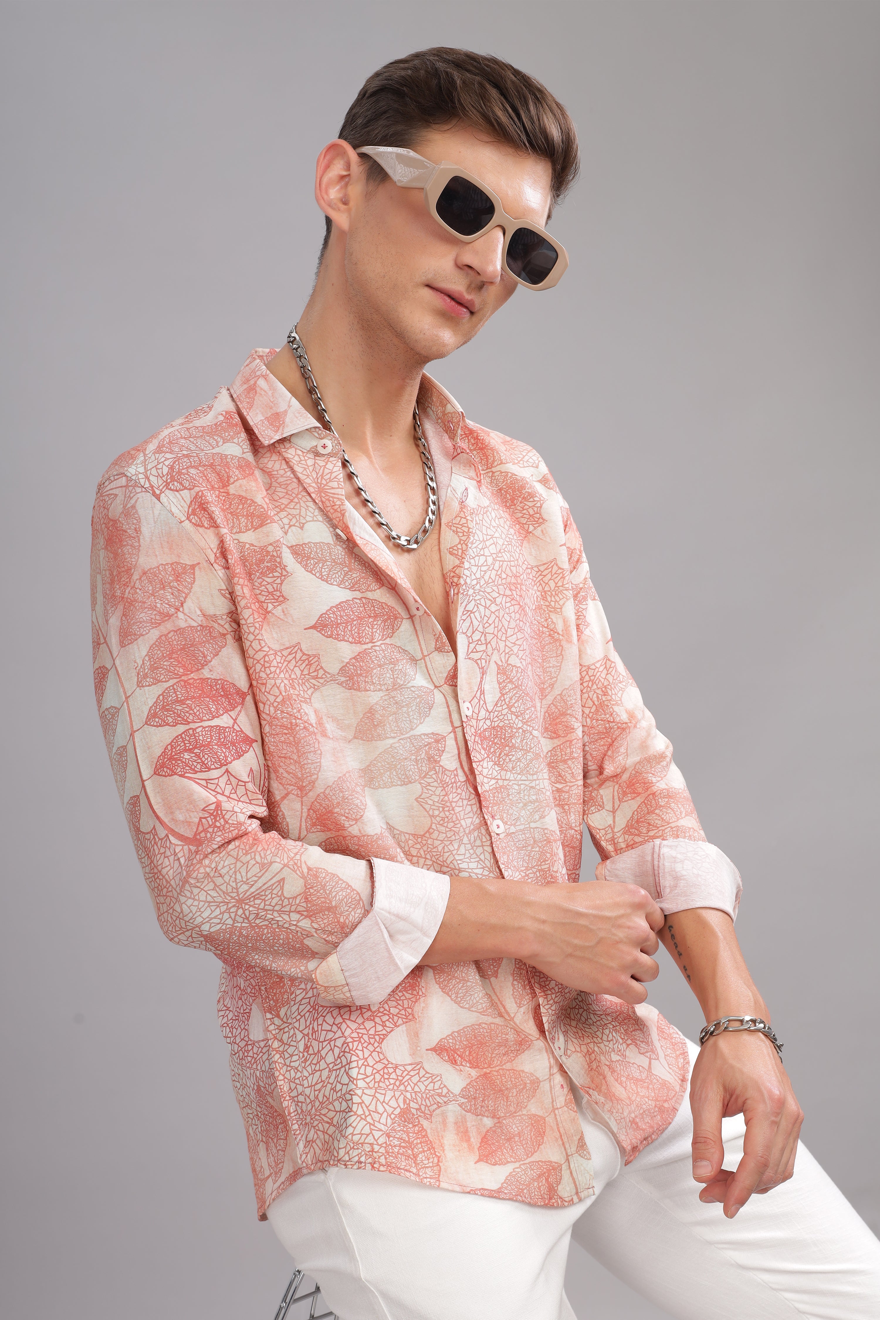 Men Red White Slim Fit Shirt