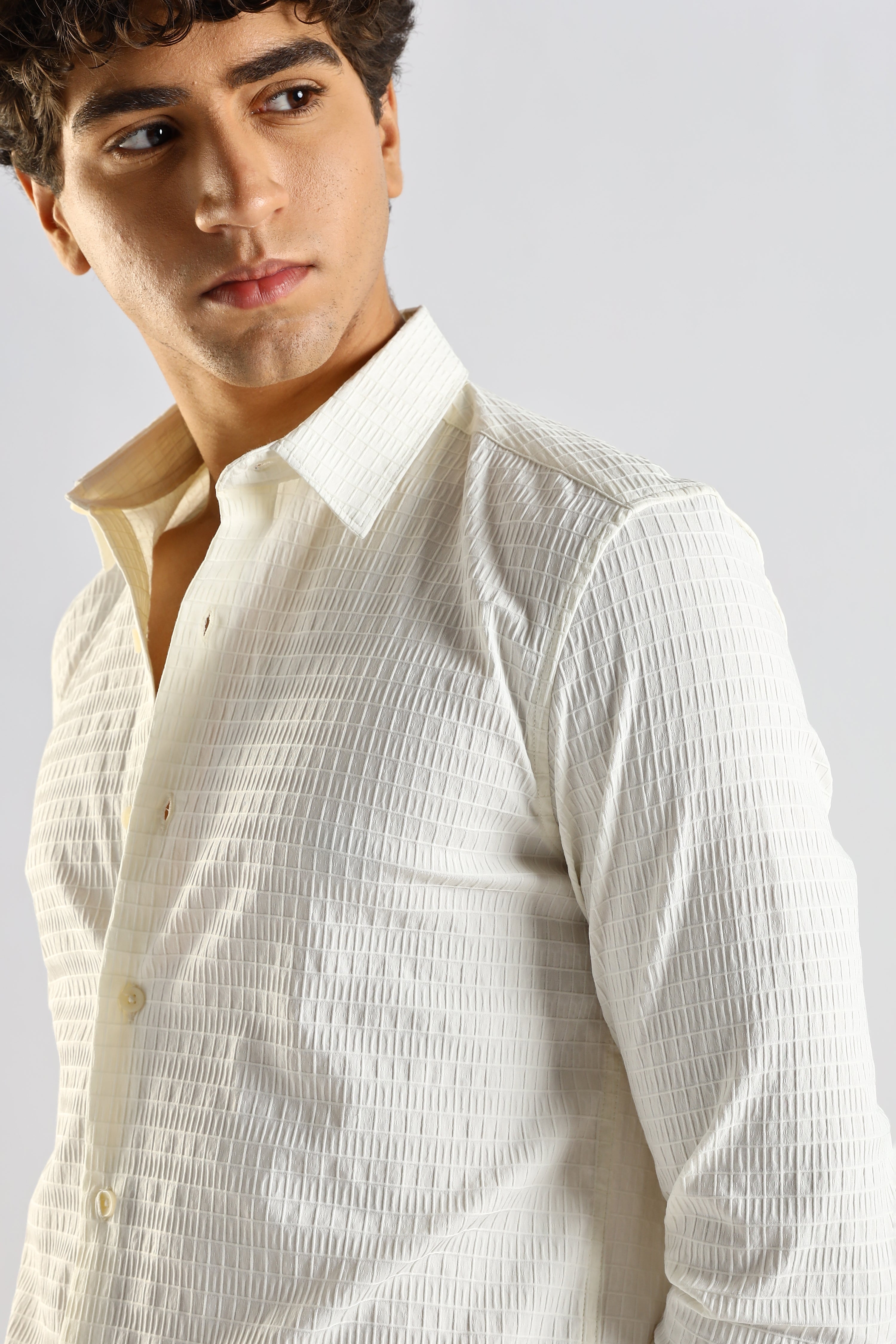 Men White Poly Blend Slim Fit Shirt