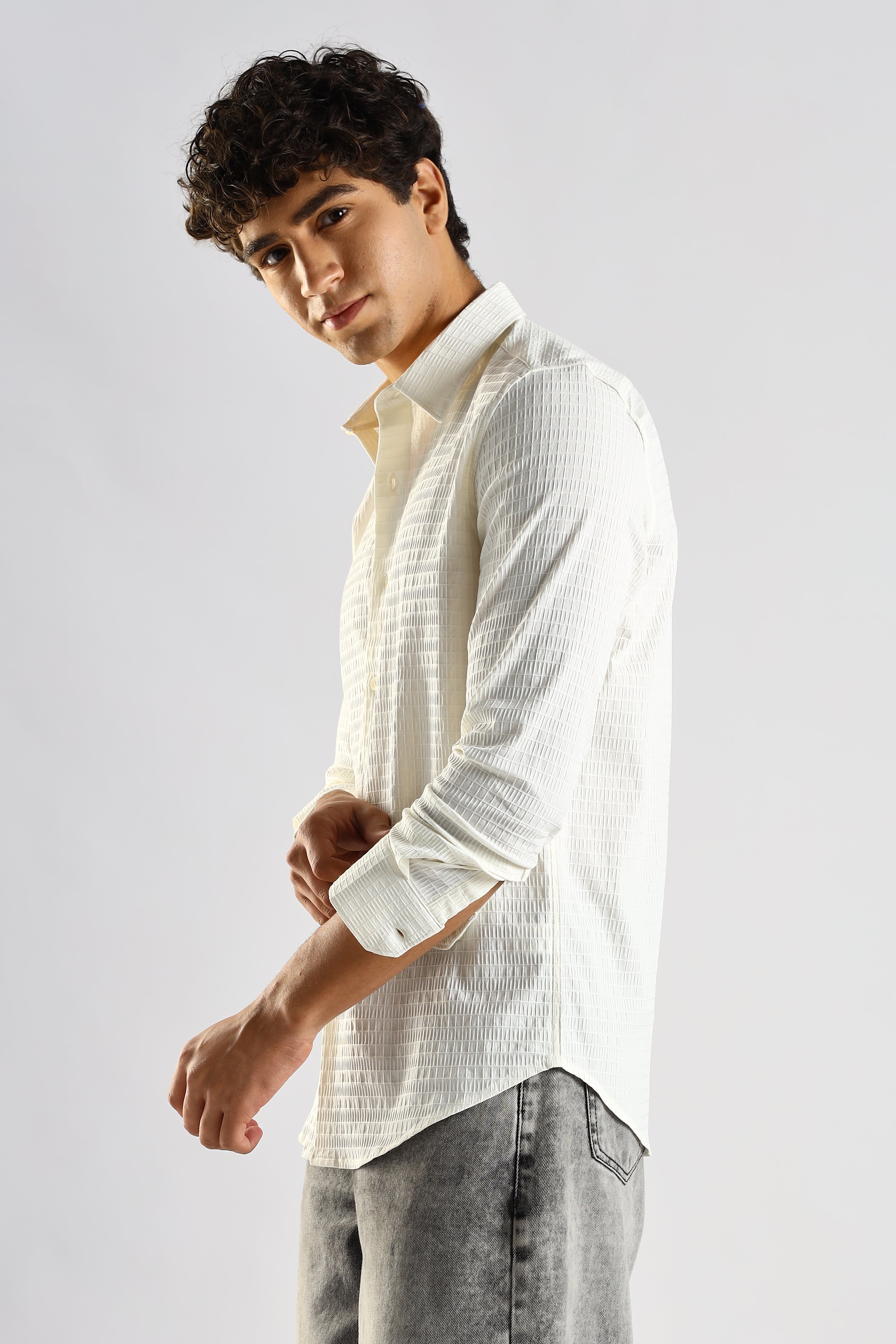 Men White Poly Blend Slim Fit Shirt