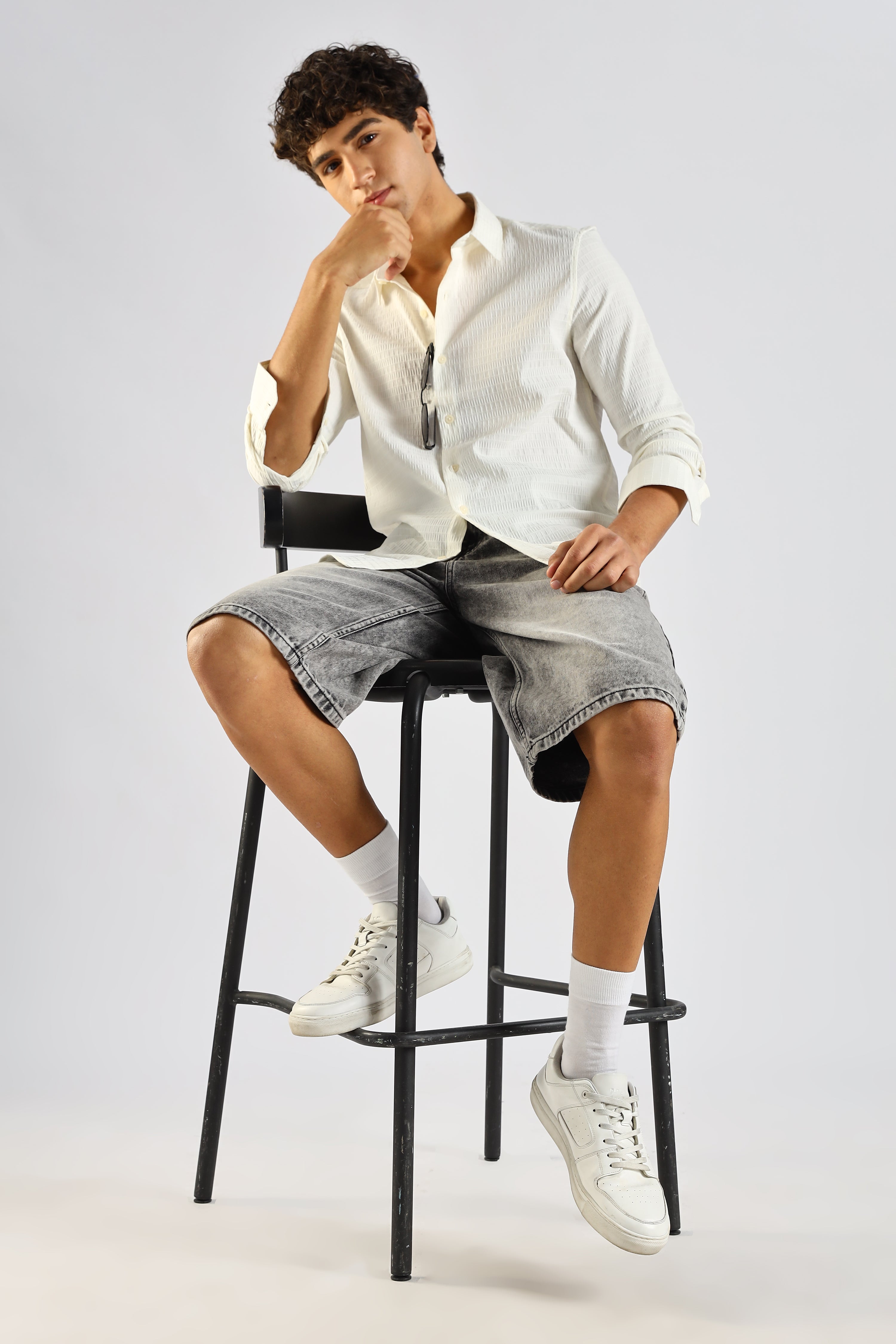 Men White Poly Blend Slim Fit Shirt