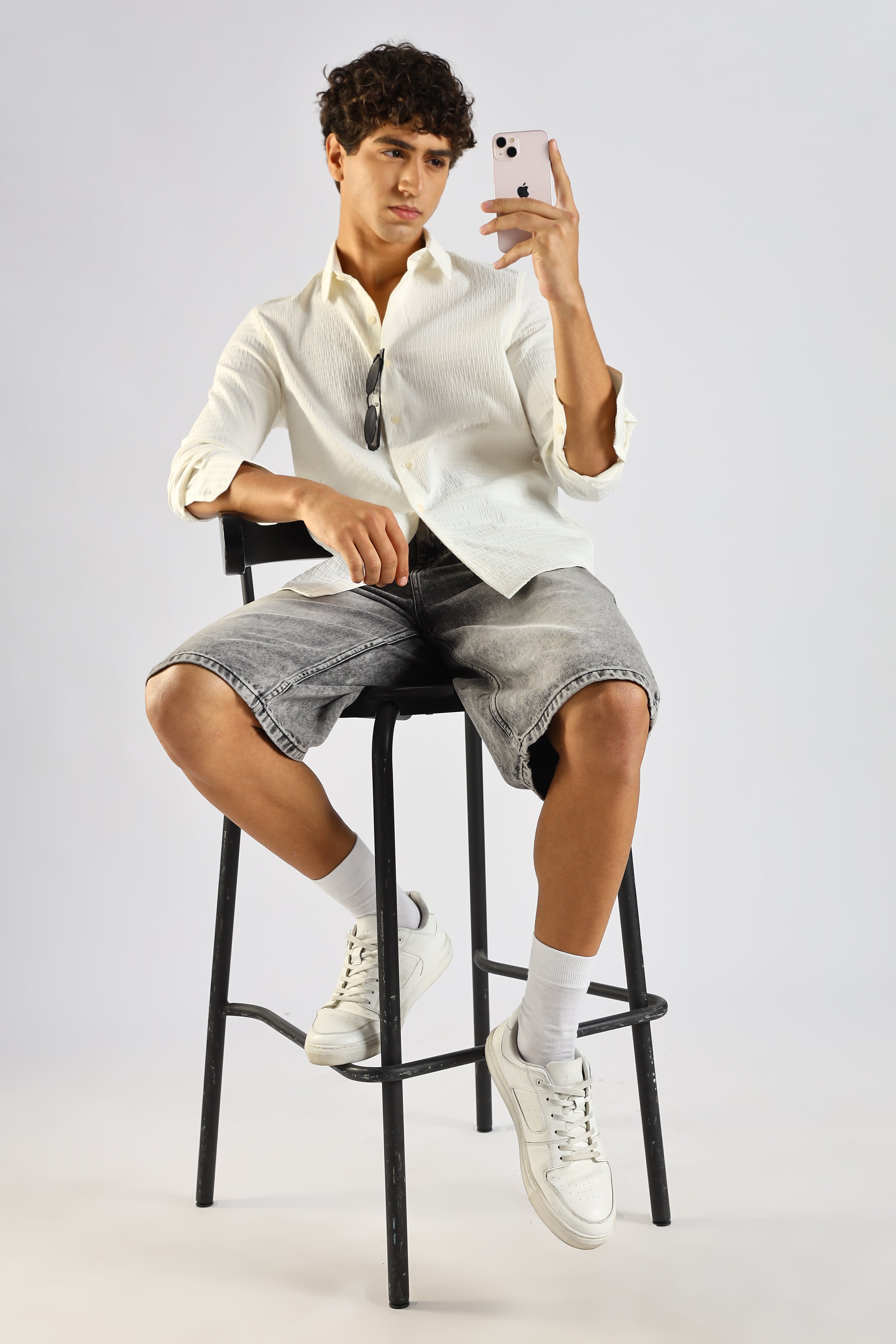 Men White Poly Blend Slim Fit Shirt