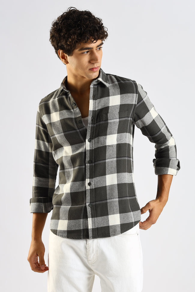 Men Green Cotton Blend Checked Shirt