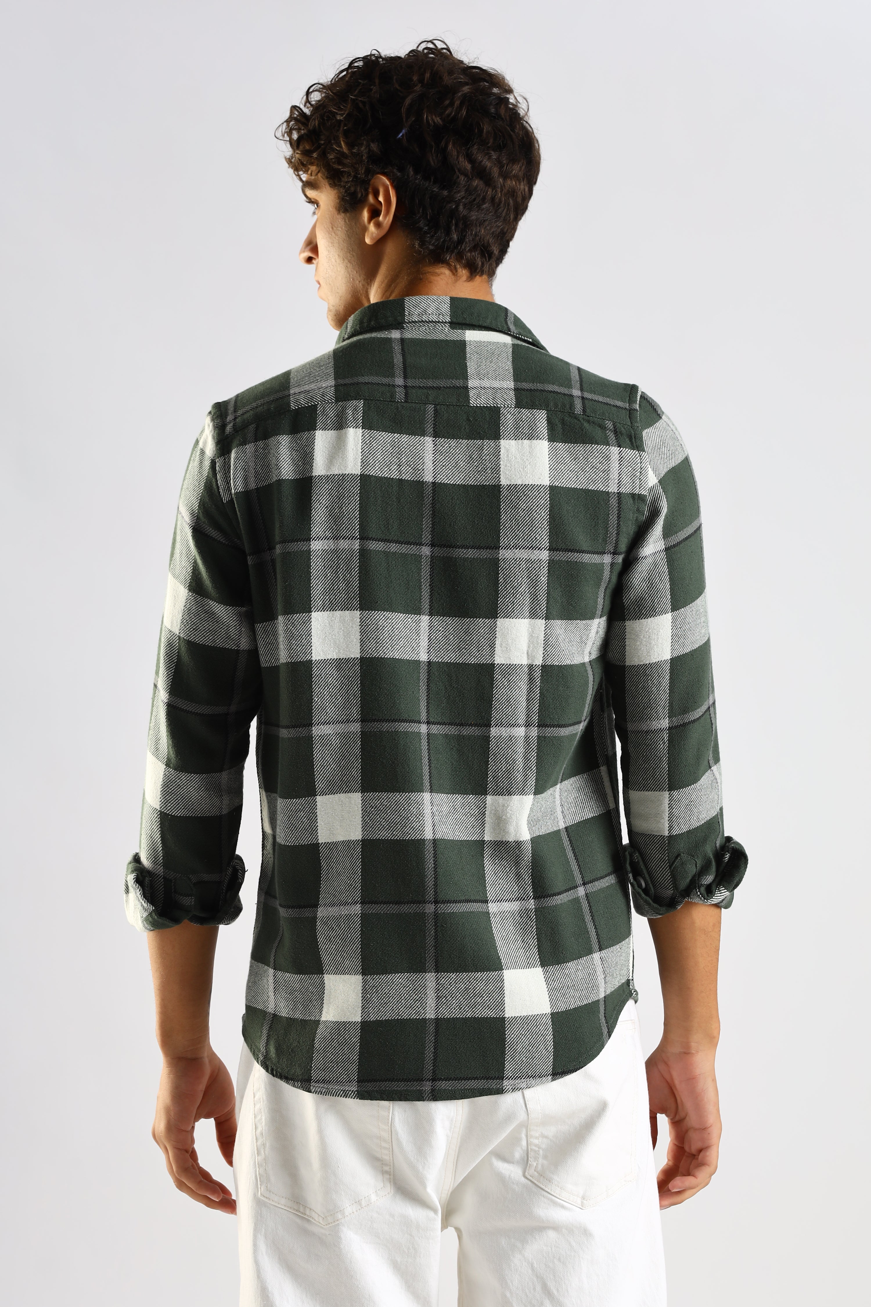 Men Green Cotton Blend Slim Checked Shirt