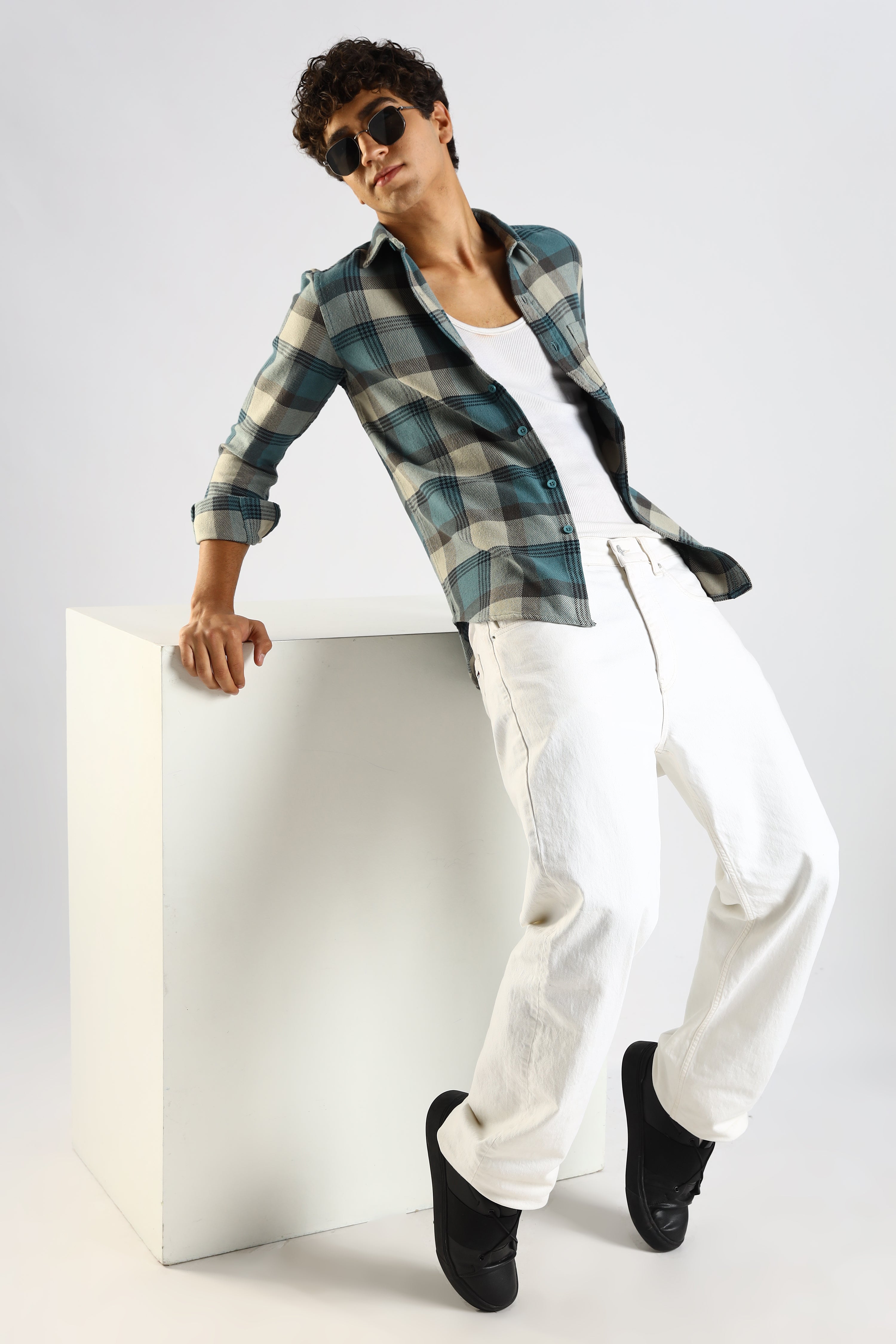 Men Blue Cotton Blend Checked Shirt