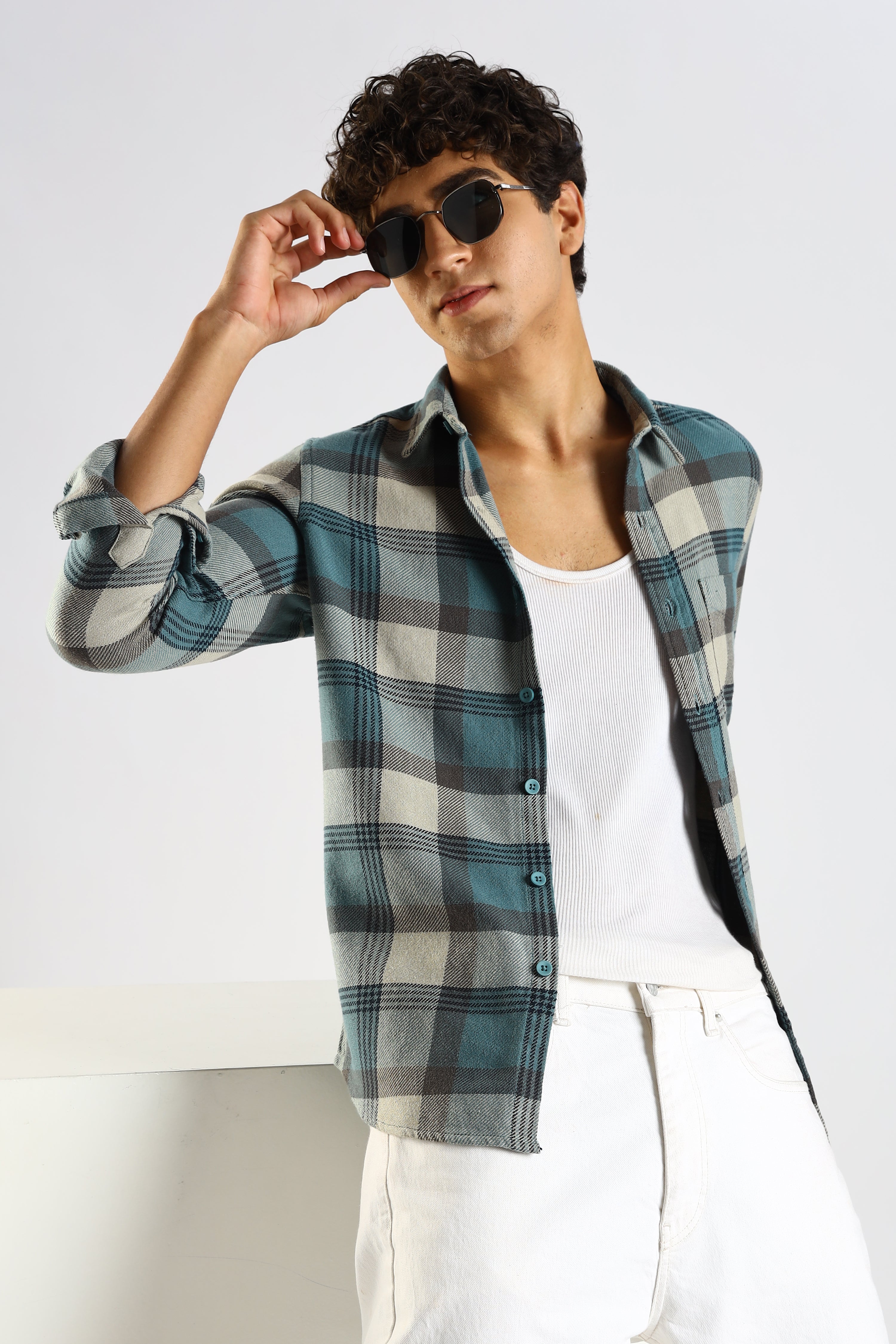 Men Blue Cotton Blend Checked Shirt
