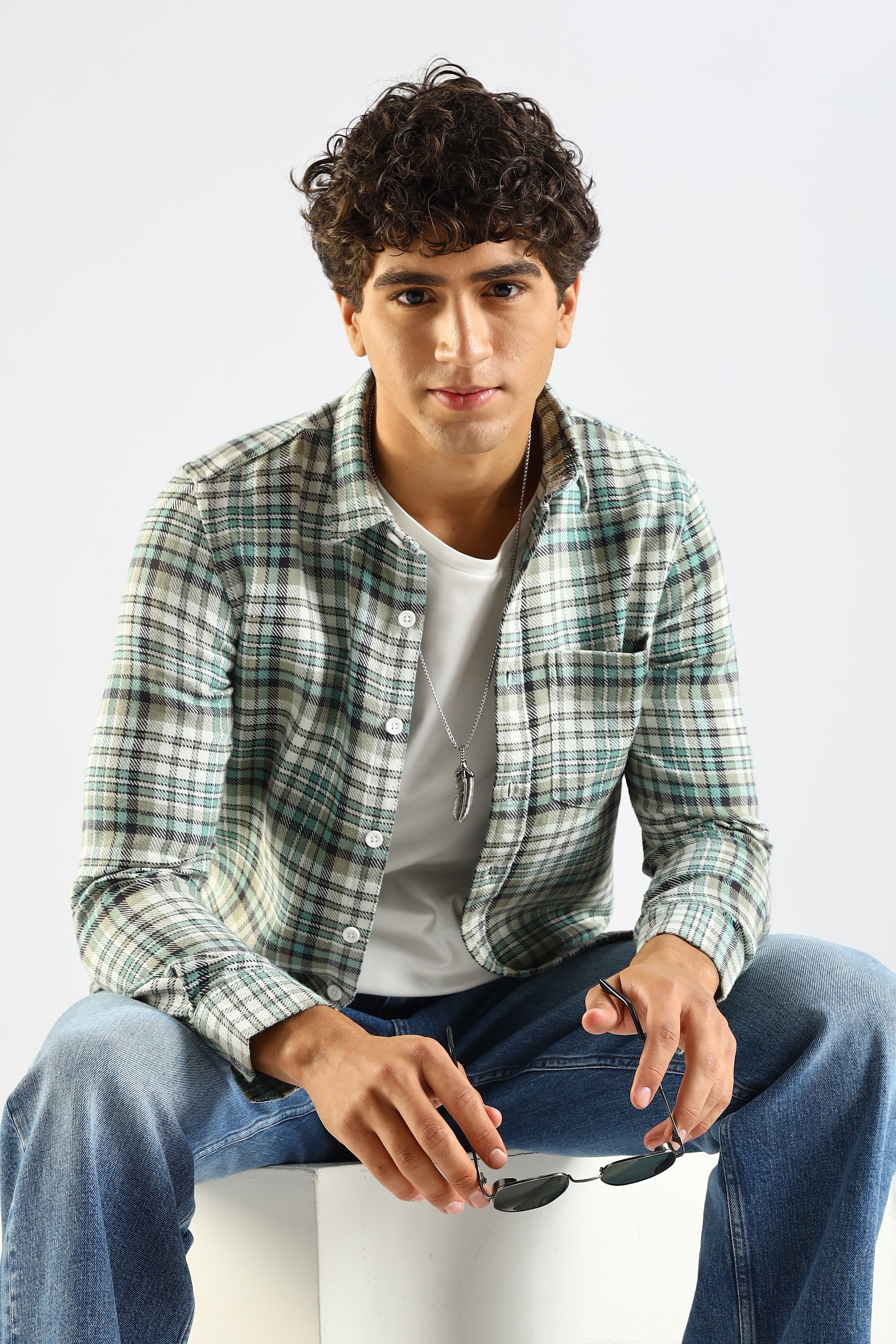 Men Green Cotton Blend Checked Shirt