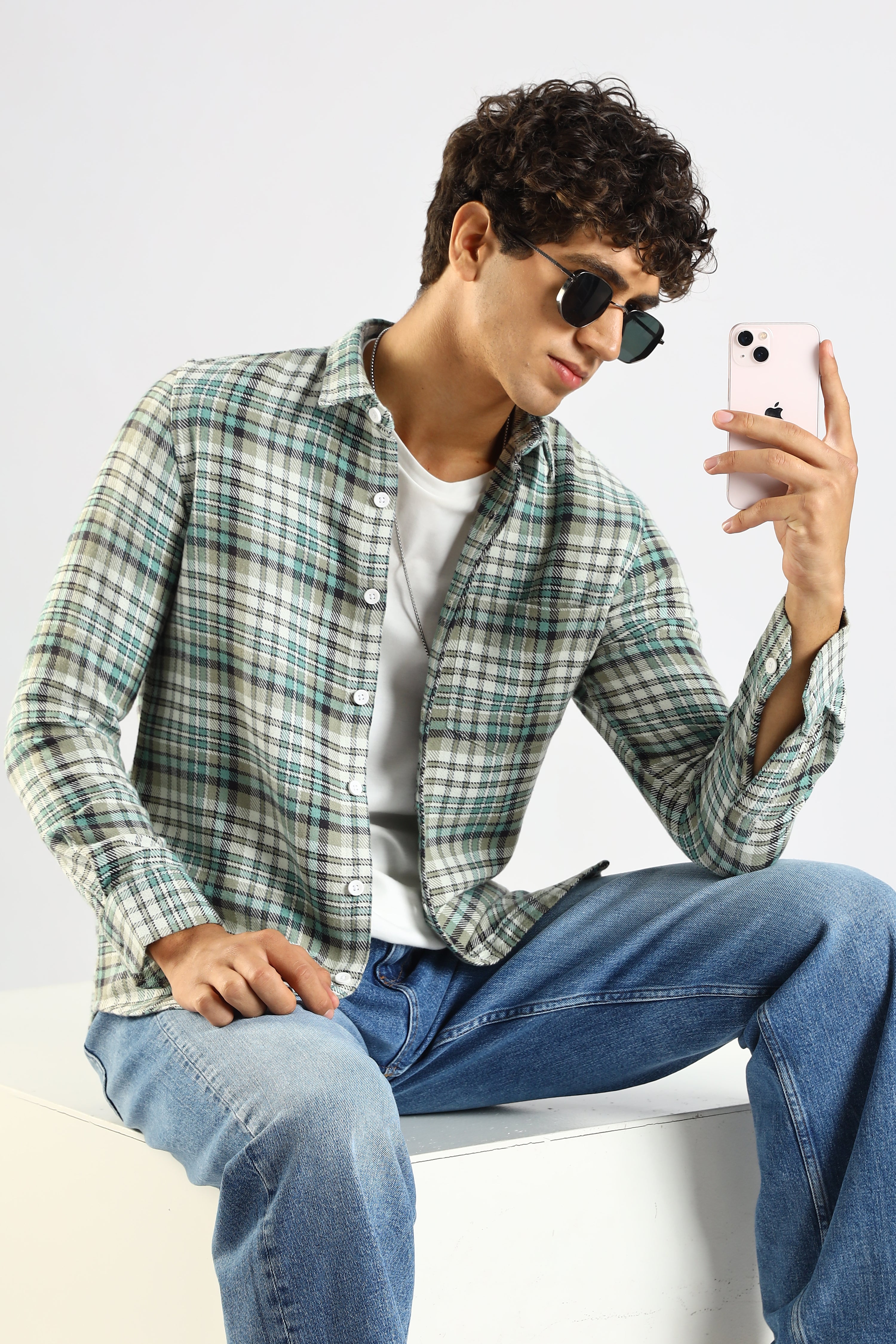 Men Green Cotton Blend Checked Shirt