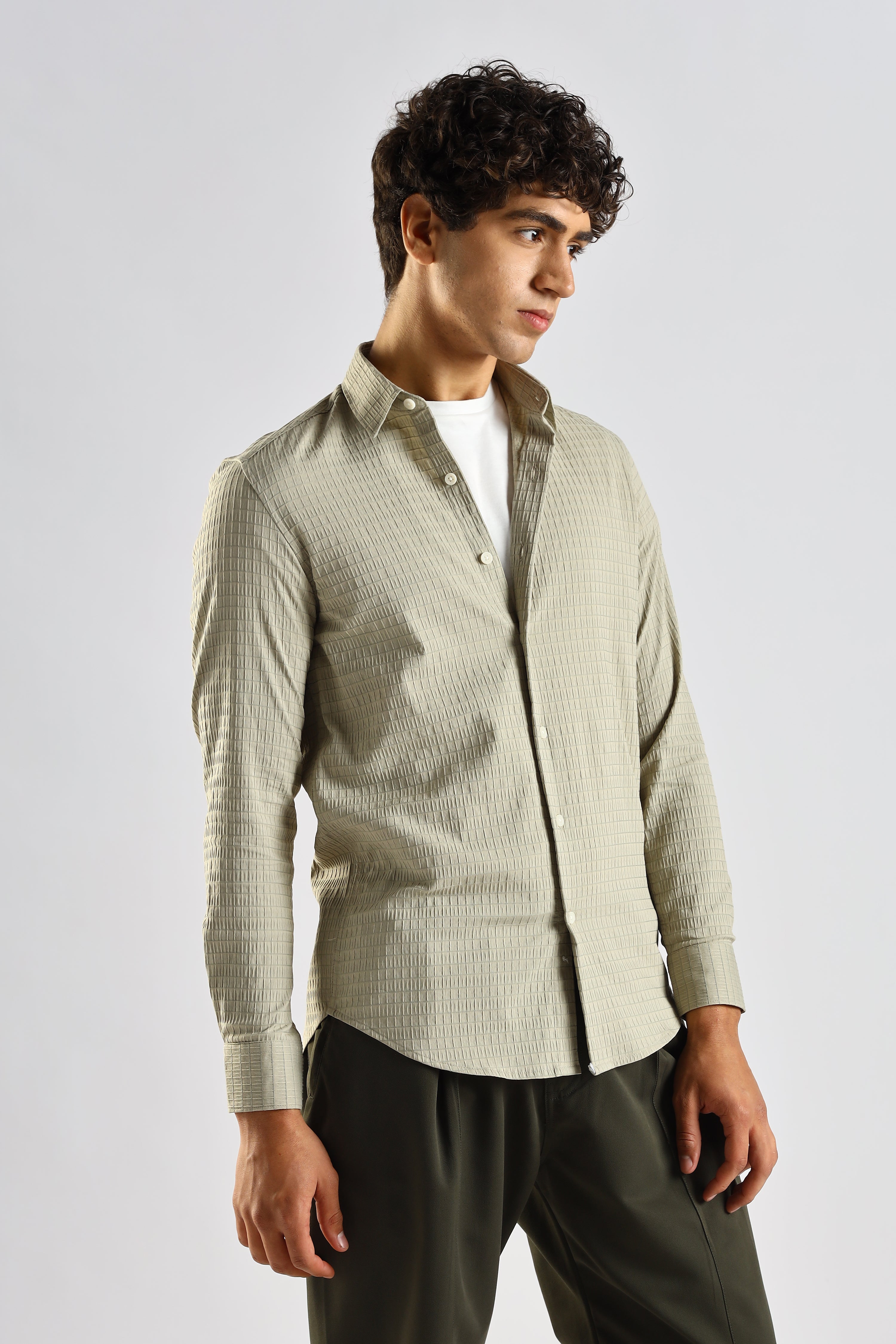 Men Green Poly Blend Slim Fit Shirt
