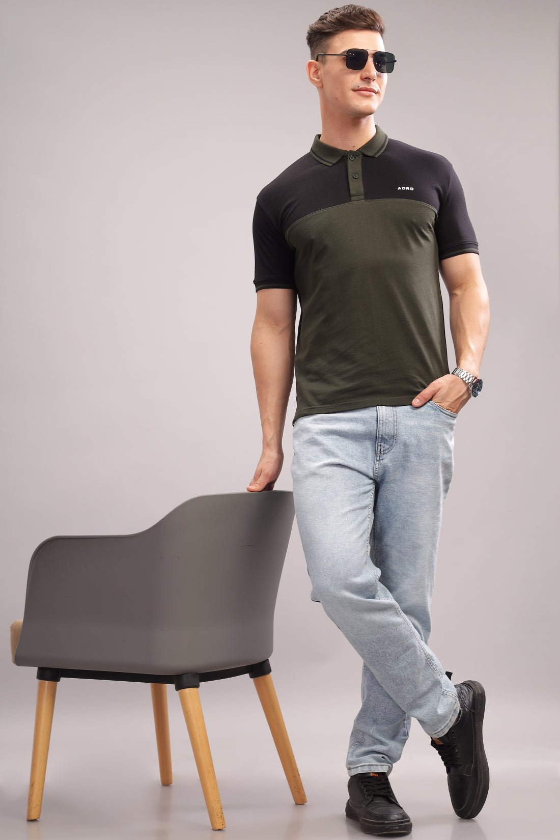 Men Olive Regular Fit Polo T-Shirt