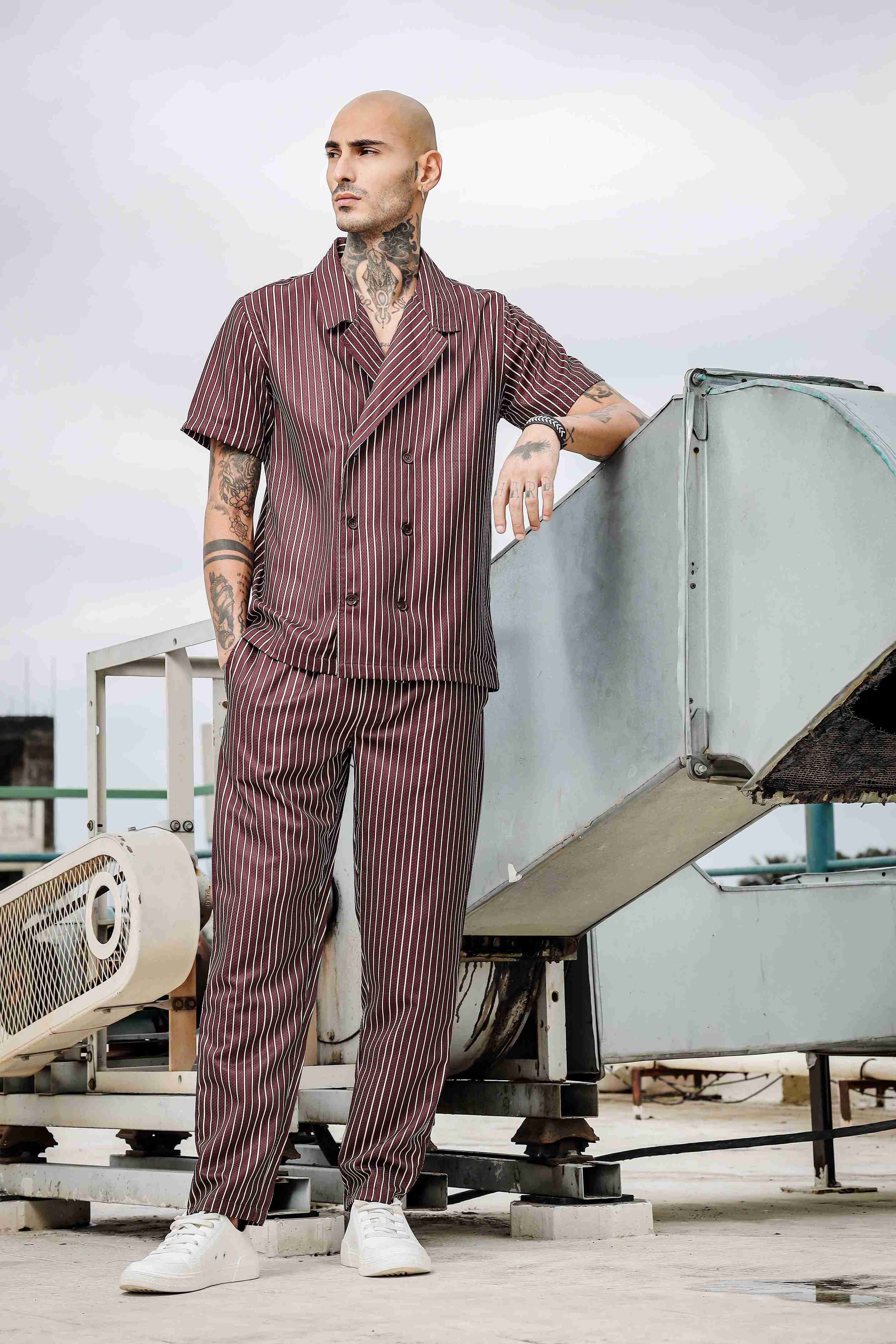 Men Brown Relaxed Fit Pants