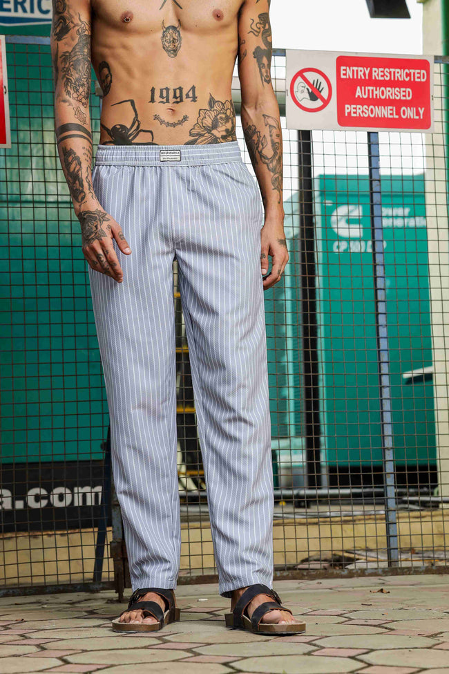 Men Grey Relaxed Fit Pants