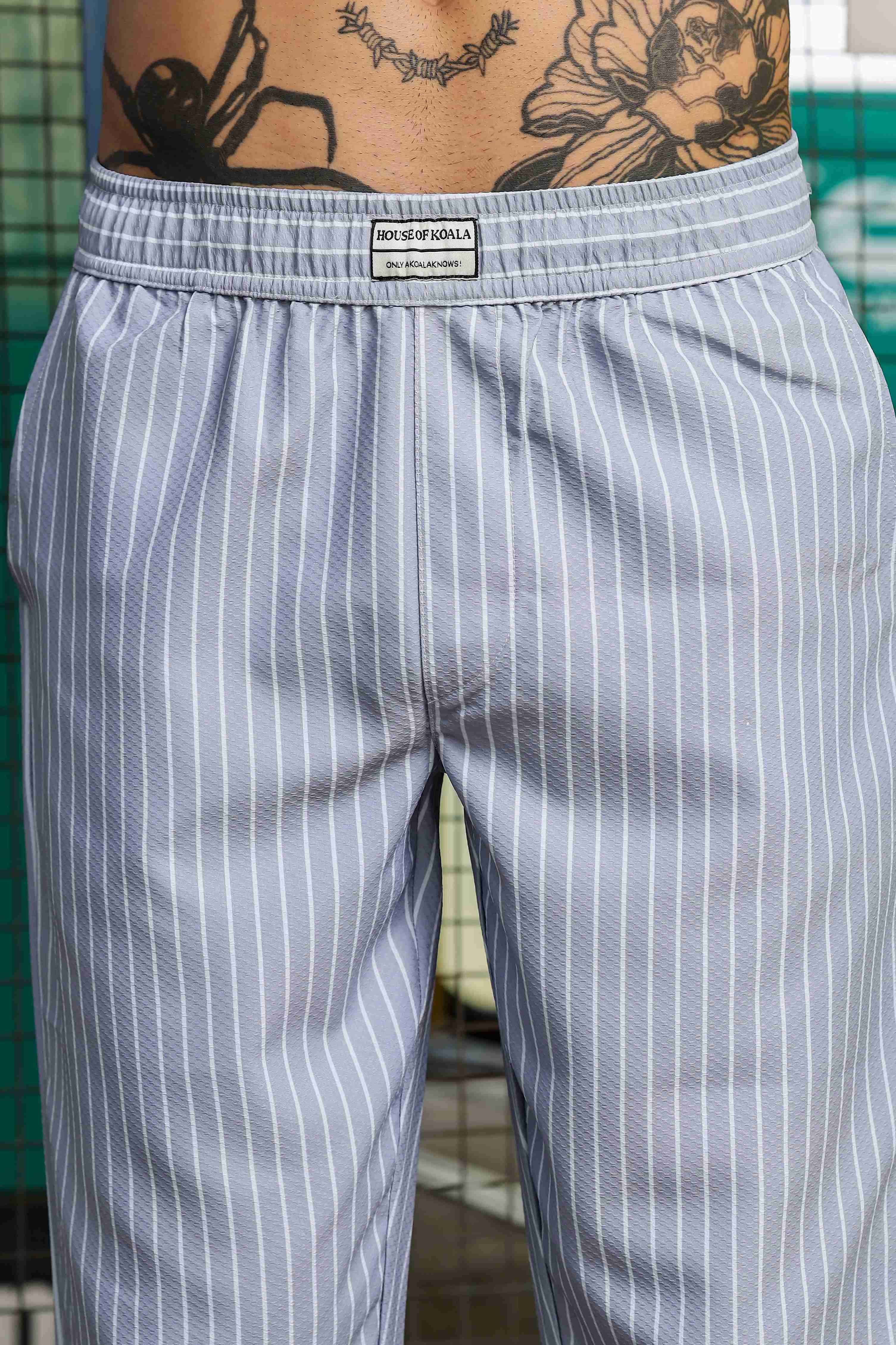 Men Grey Relaxed Fit Pants