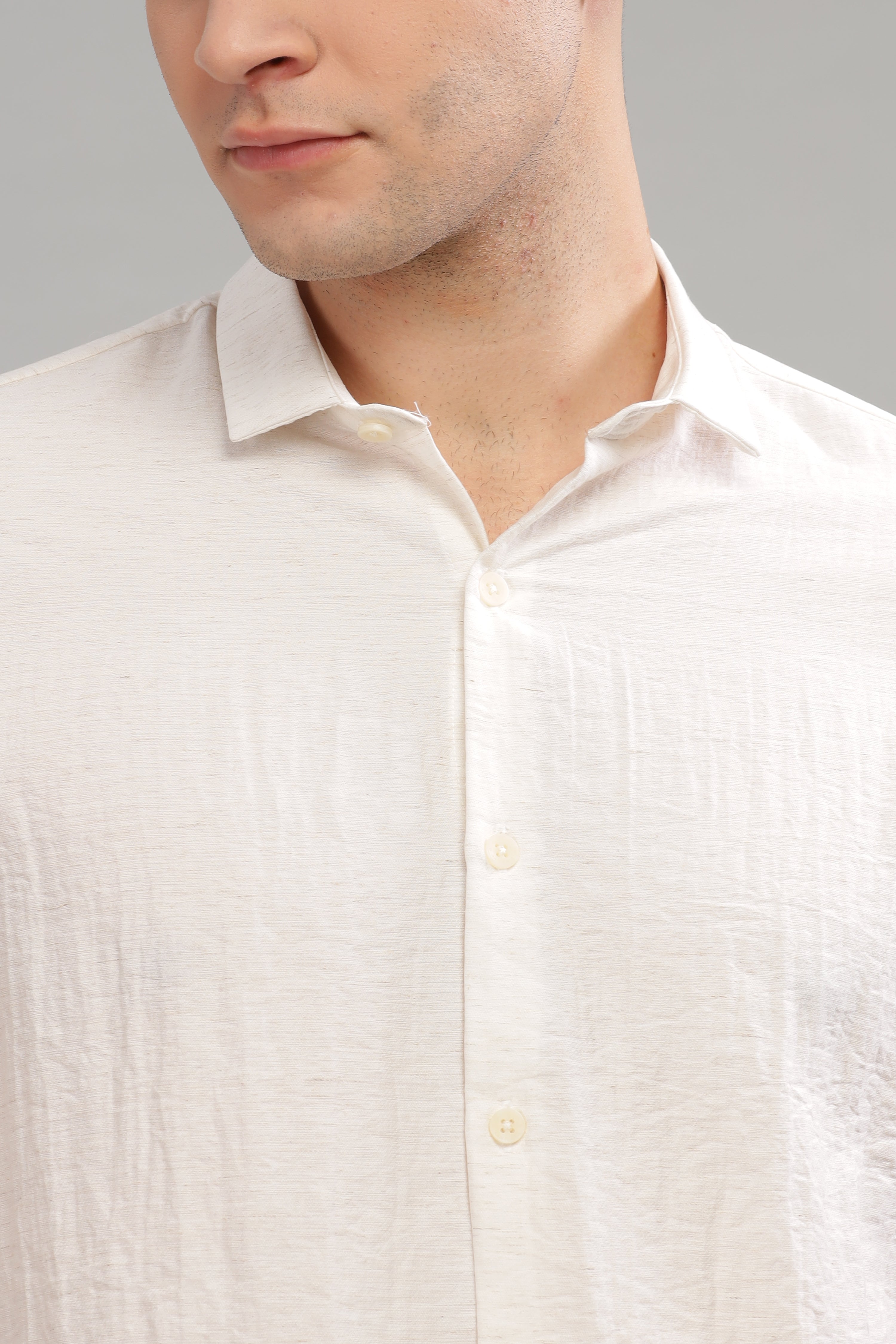 Men White Slim Fit Stand Collar Full Sleeve Casual Shirt