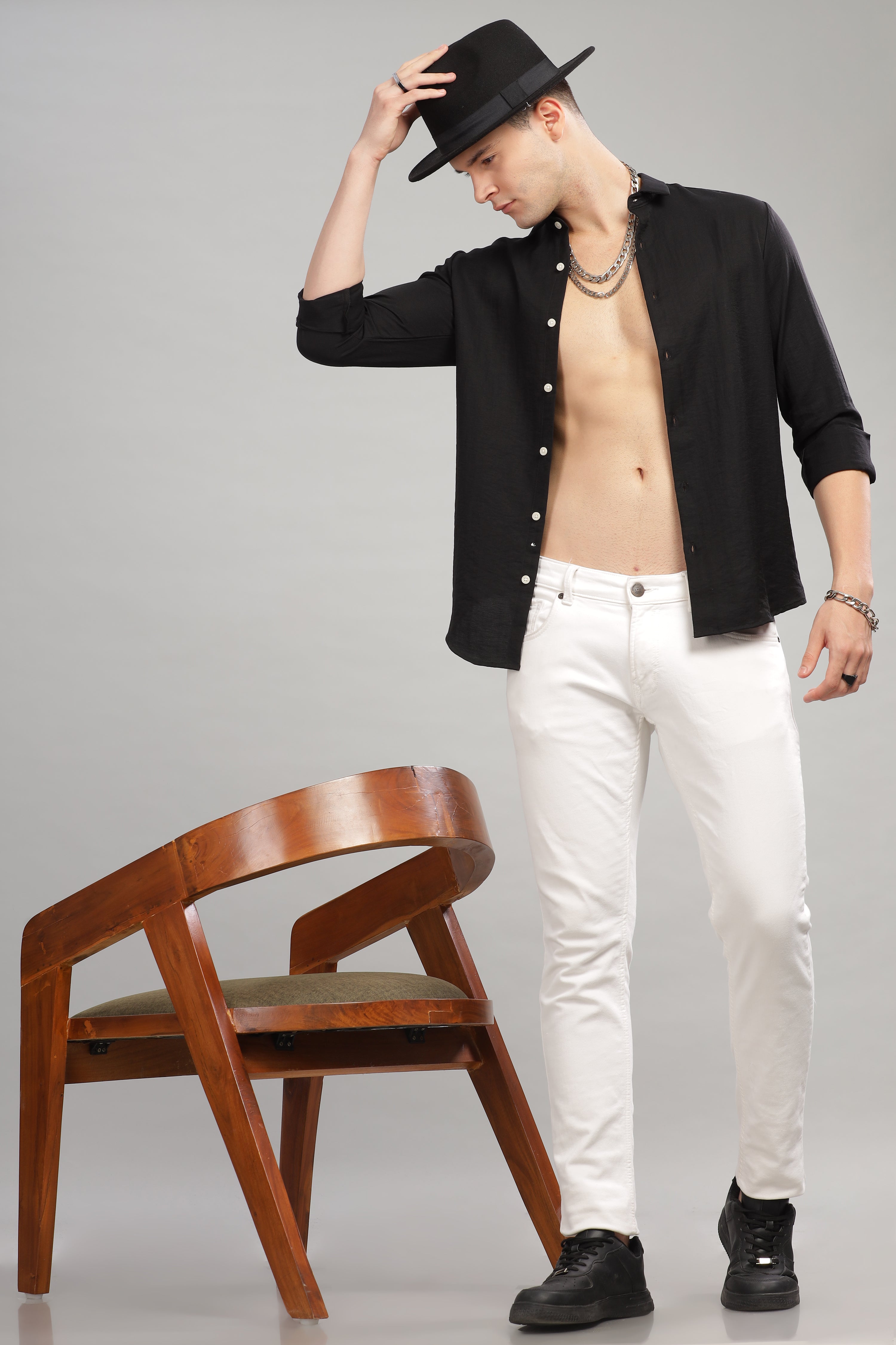 Men Black Slim Fit Shirt