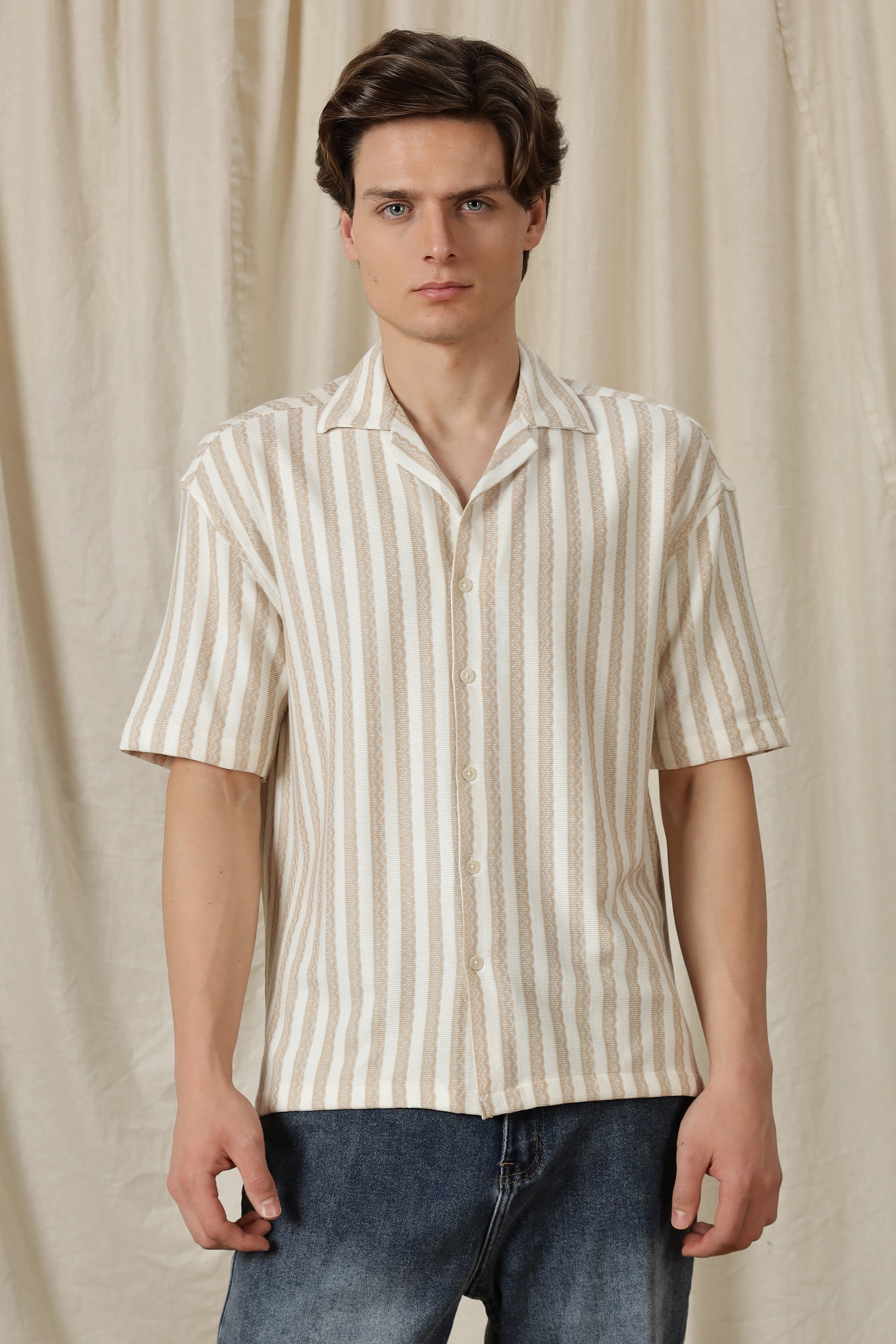 Men Loose Fit Textured Casual Shirt