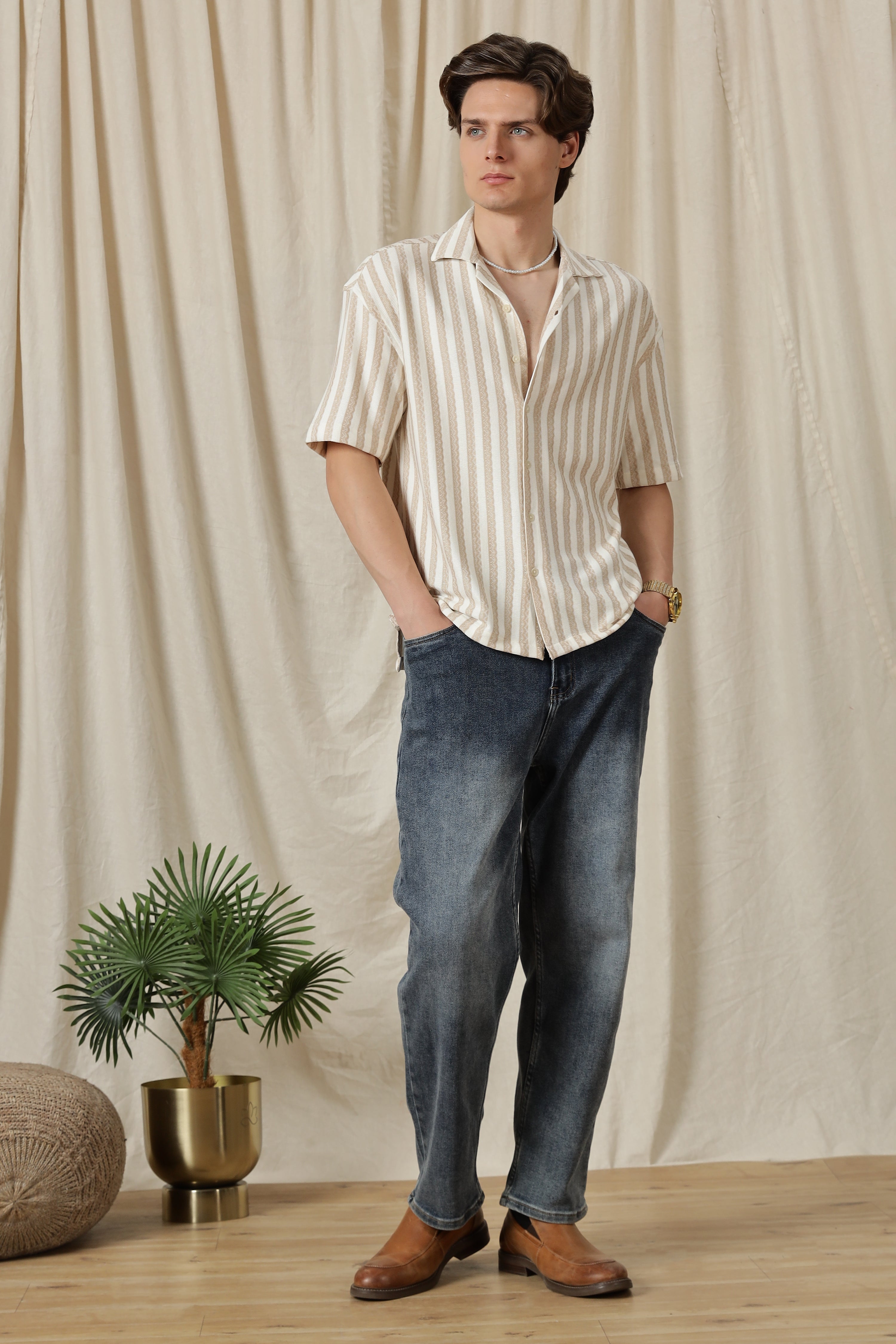 Men Loose Fit Textured Casual Shirt