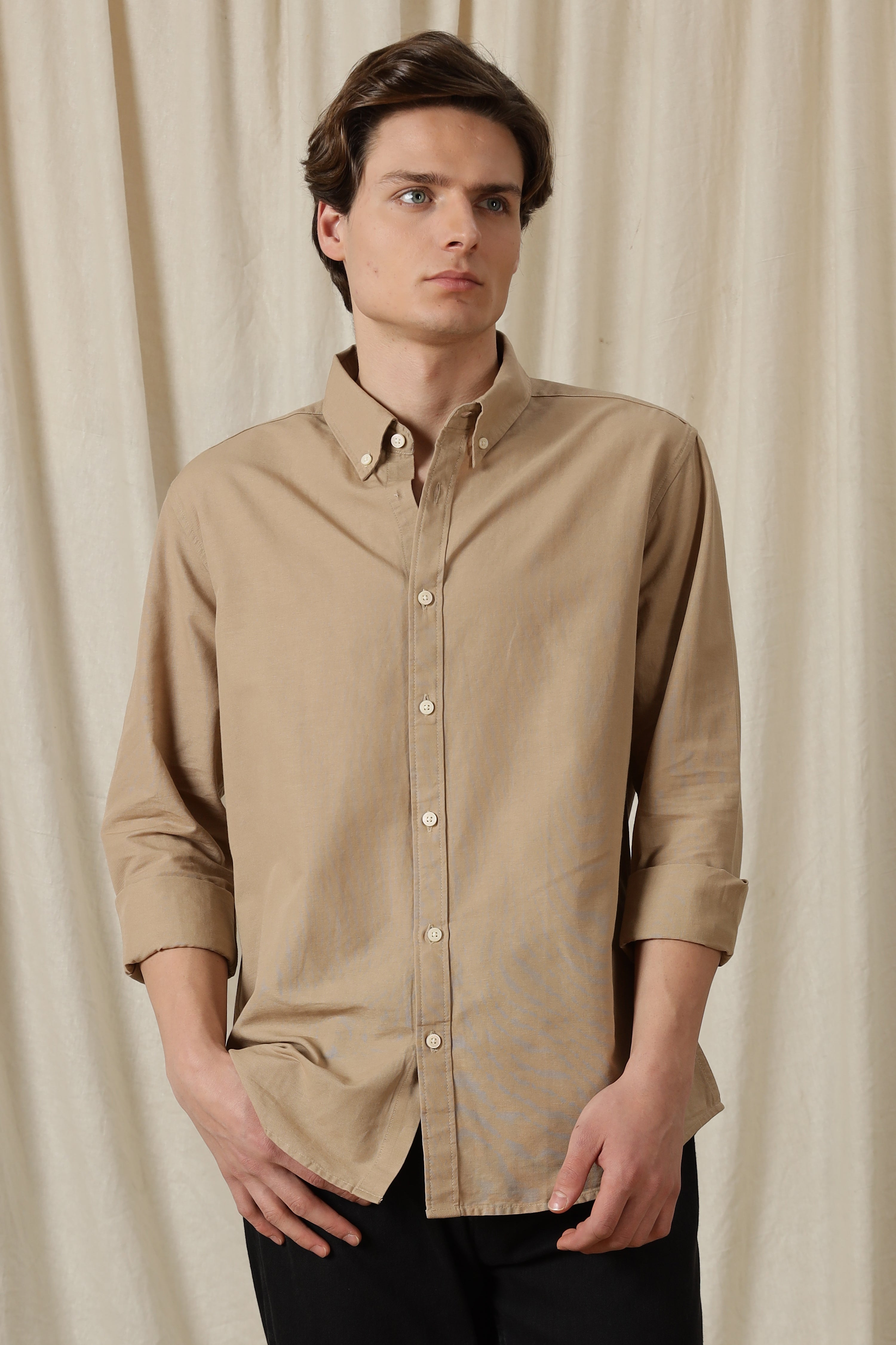 Men Classic Button-Down Solid Casual Shirt