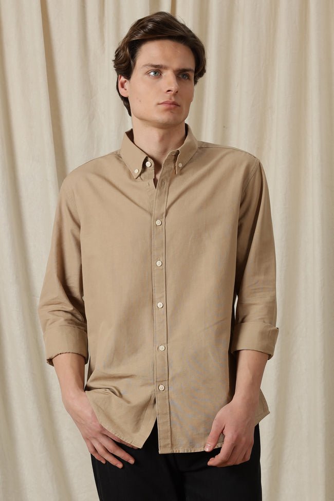 Men Classic Button-Down Solid Casual Shirt