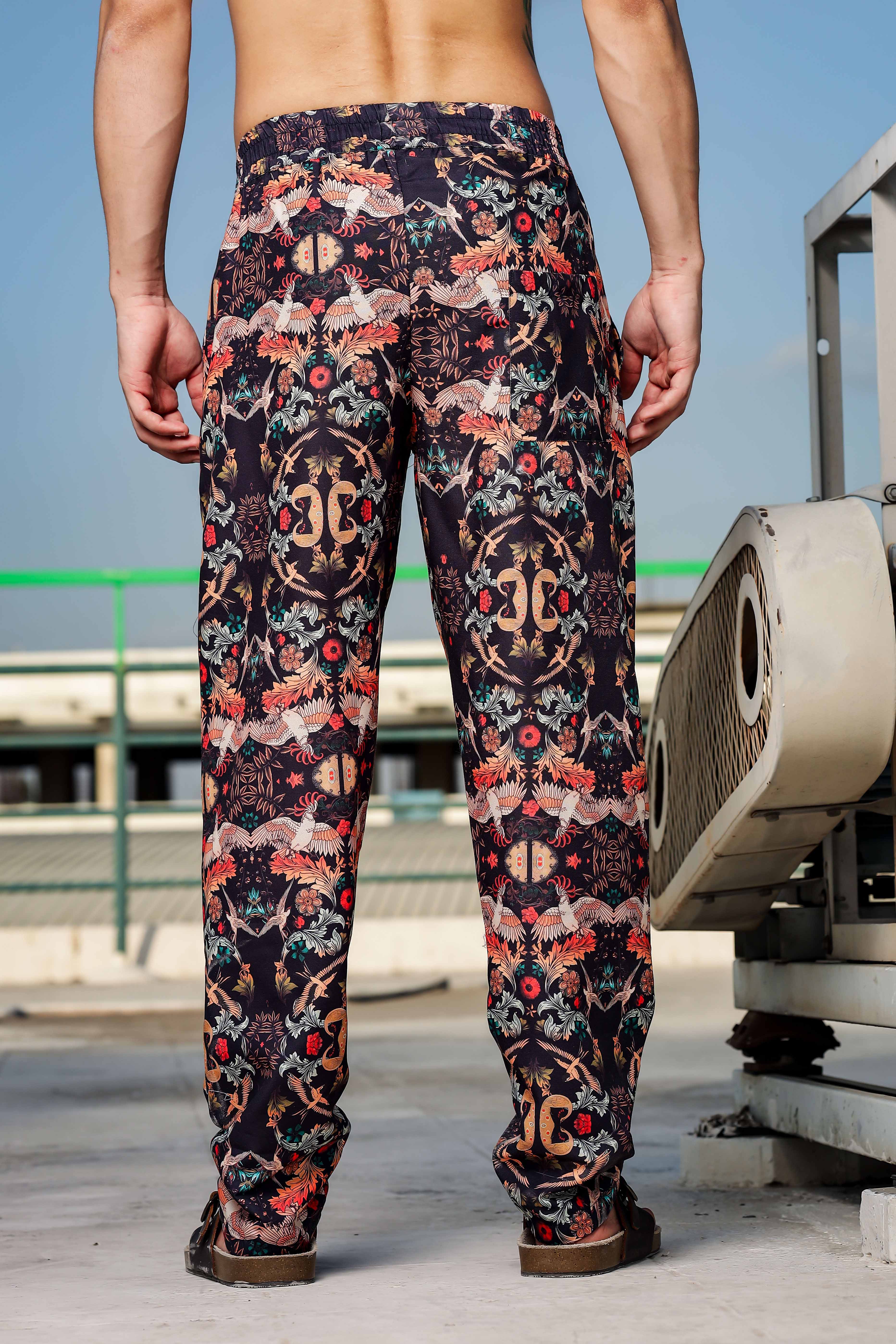 Men Black Abstract Print Pants