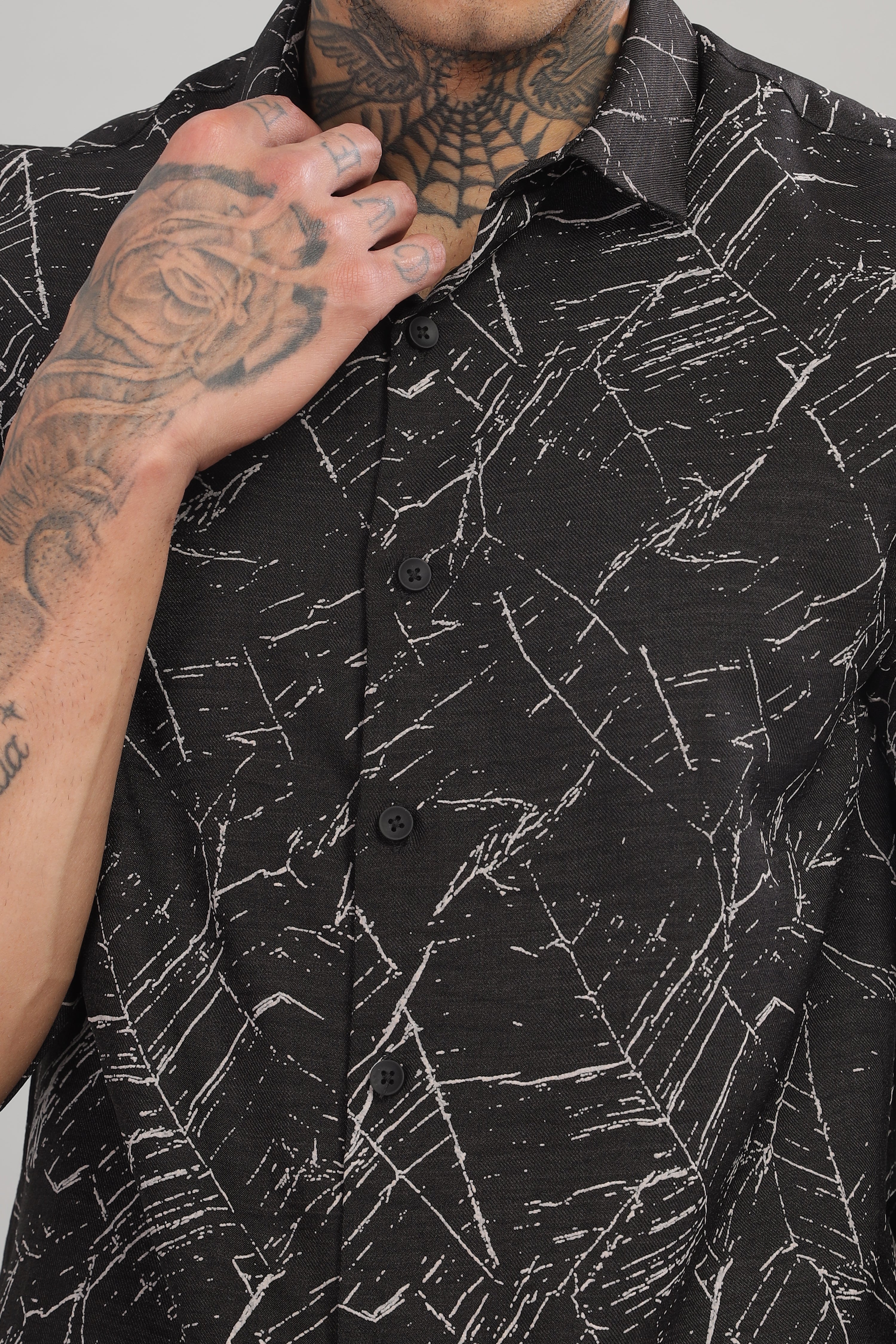 Men Black Slim Fit Shirt