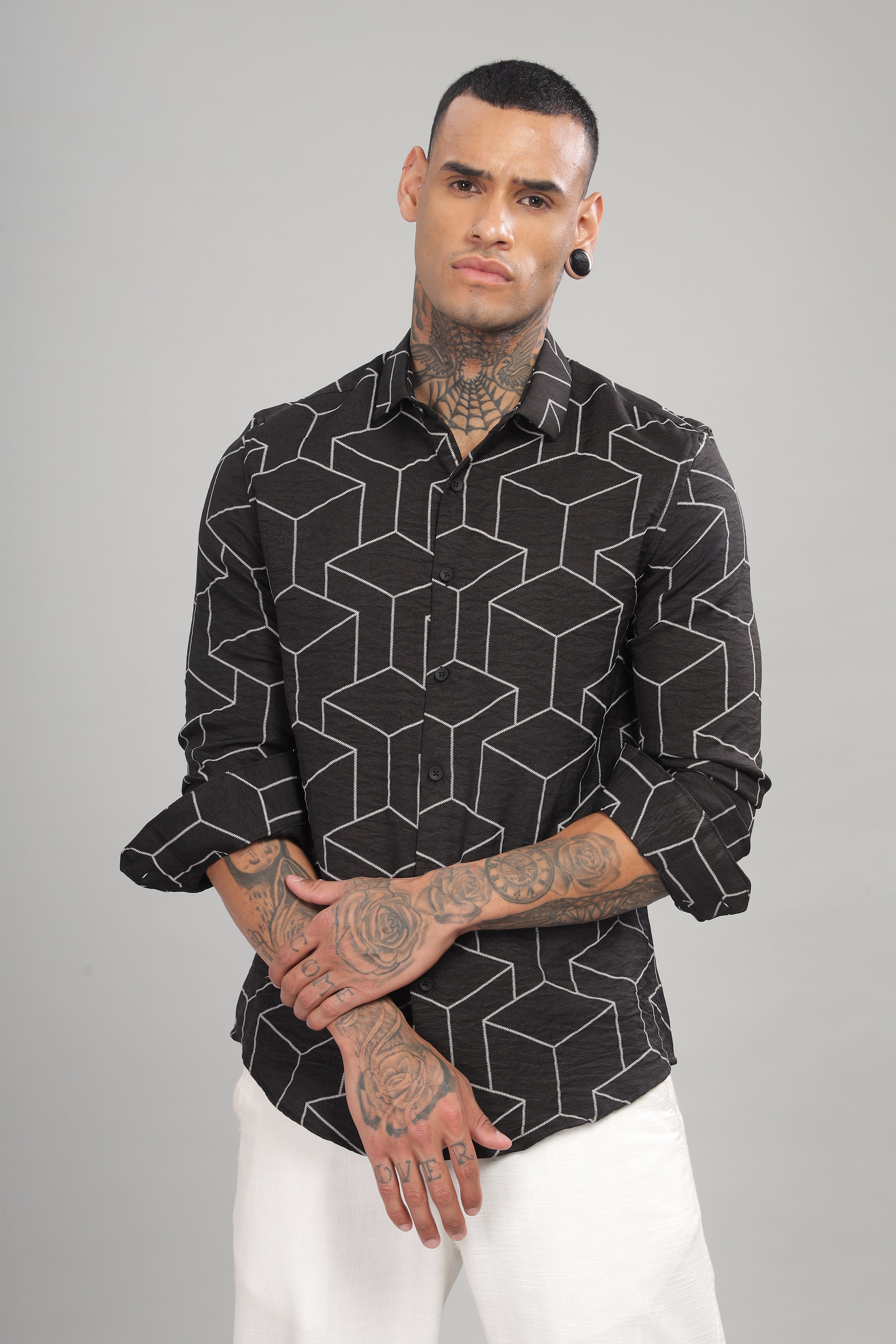 Men Black Slim Fit Shirt