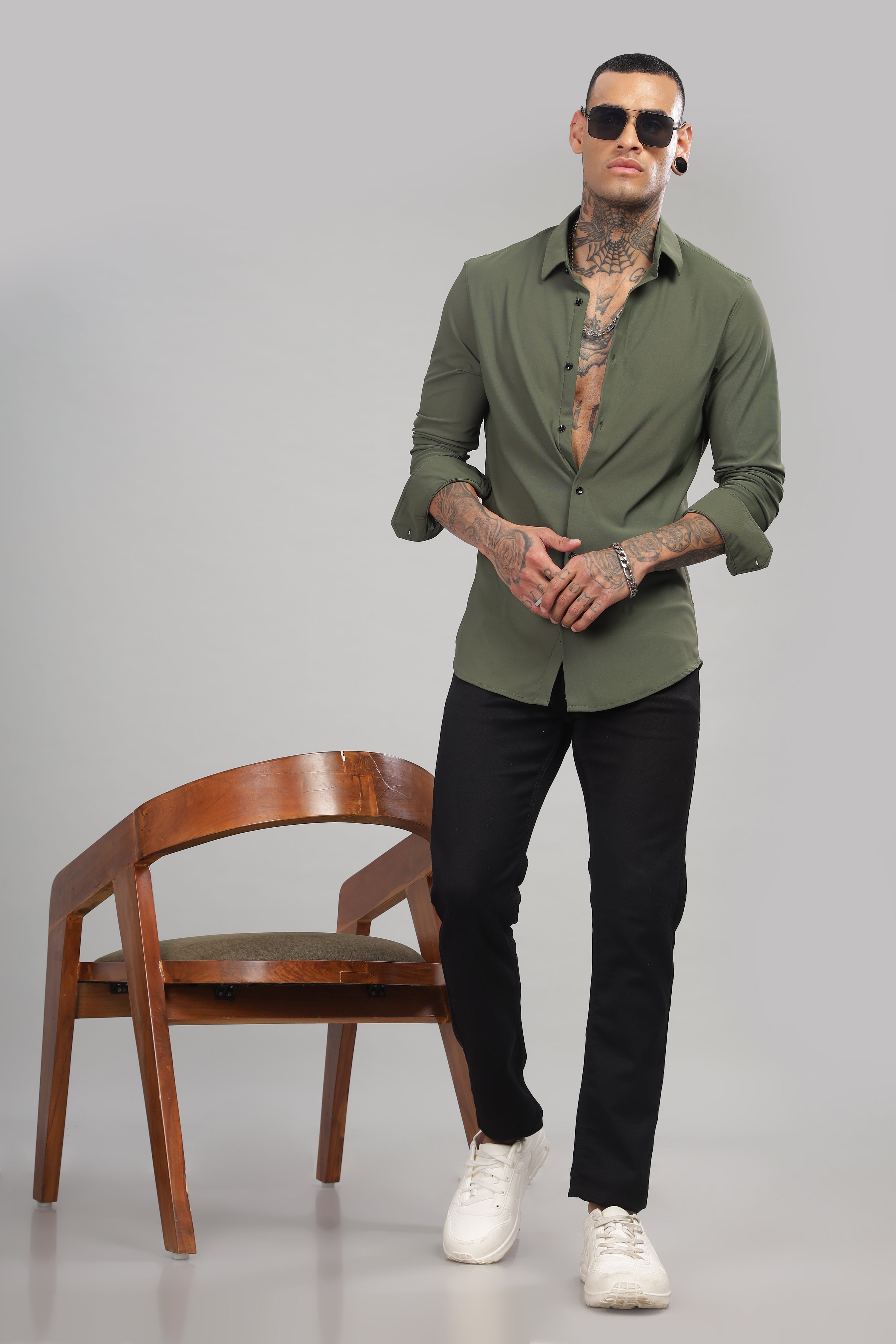 Men Dark Green Slim Fit Shirt