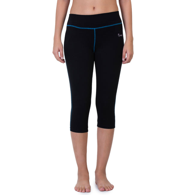 Women Black 3/4th Length Capri