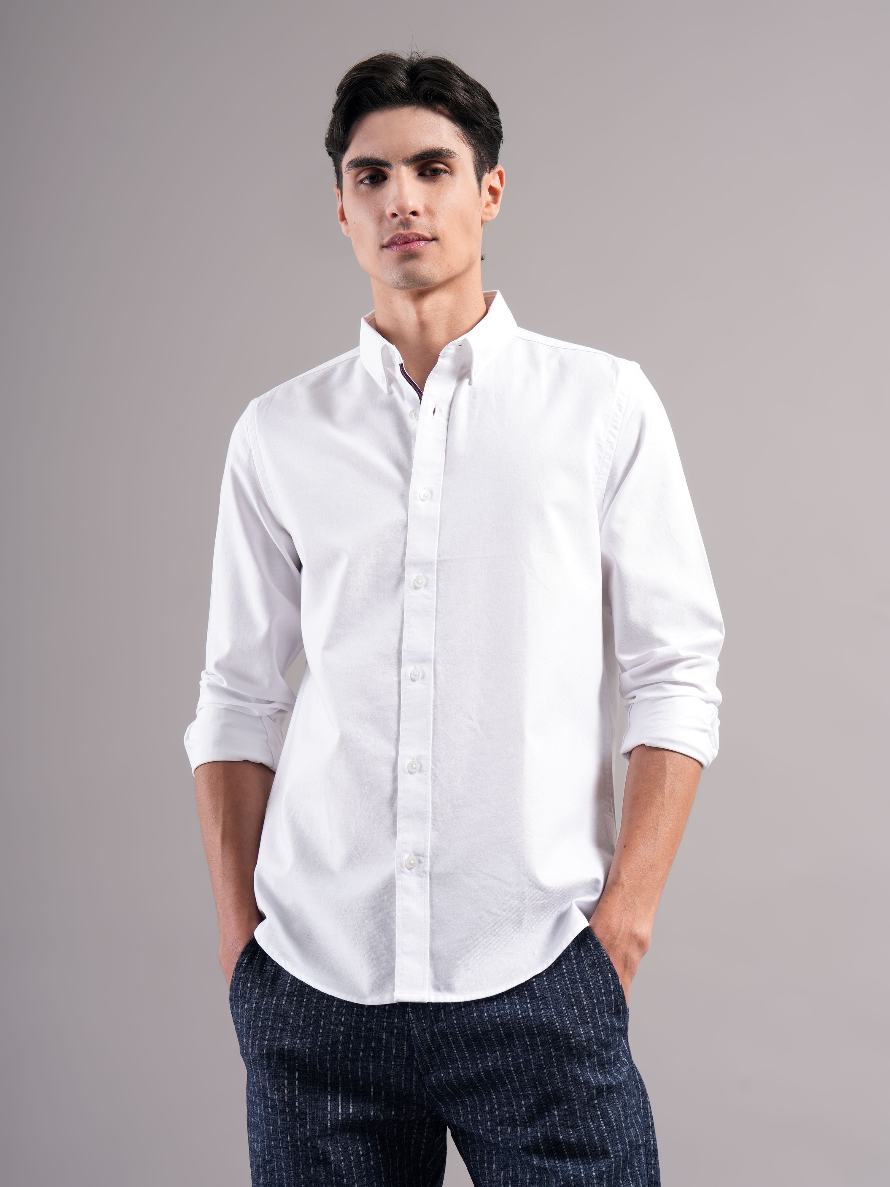 Men White Solid Casual Shirt