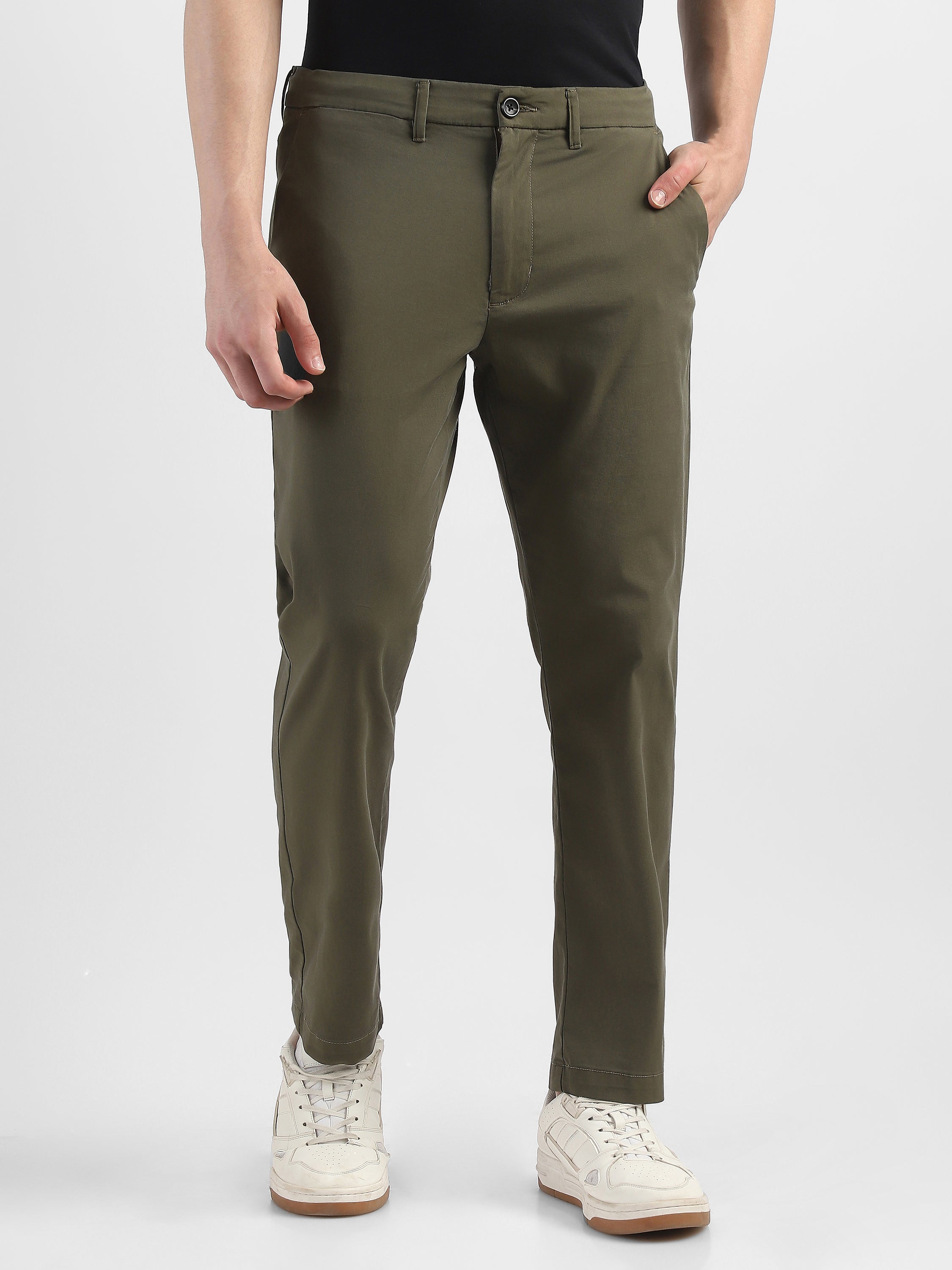 Men Olive Mid Rise Regular Fit Trouser